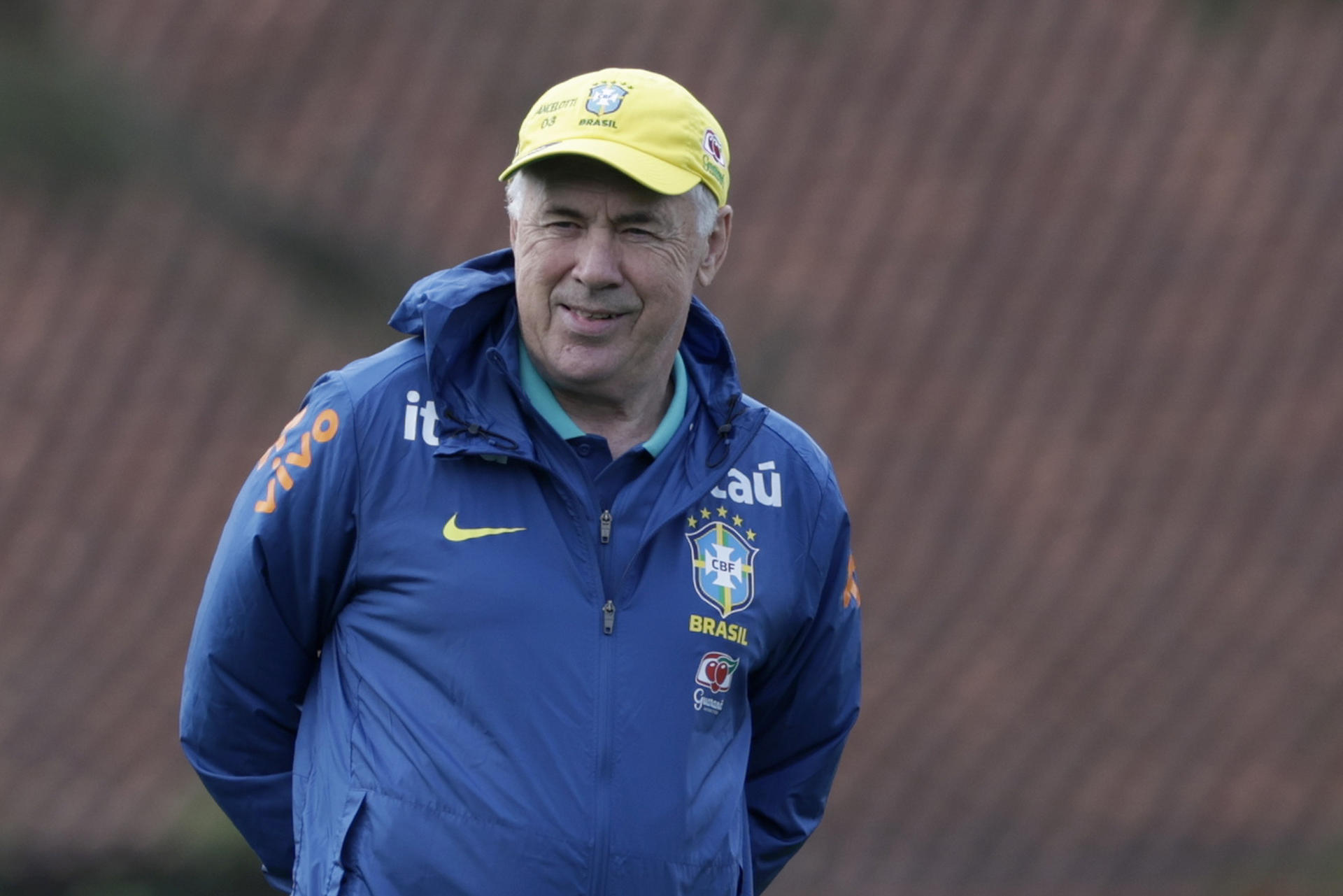 Carlos Ancelotti renueva su contrato con Brasil hasta 2030