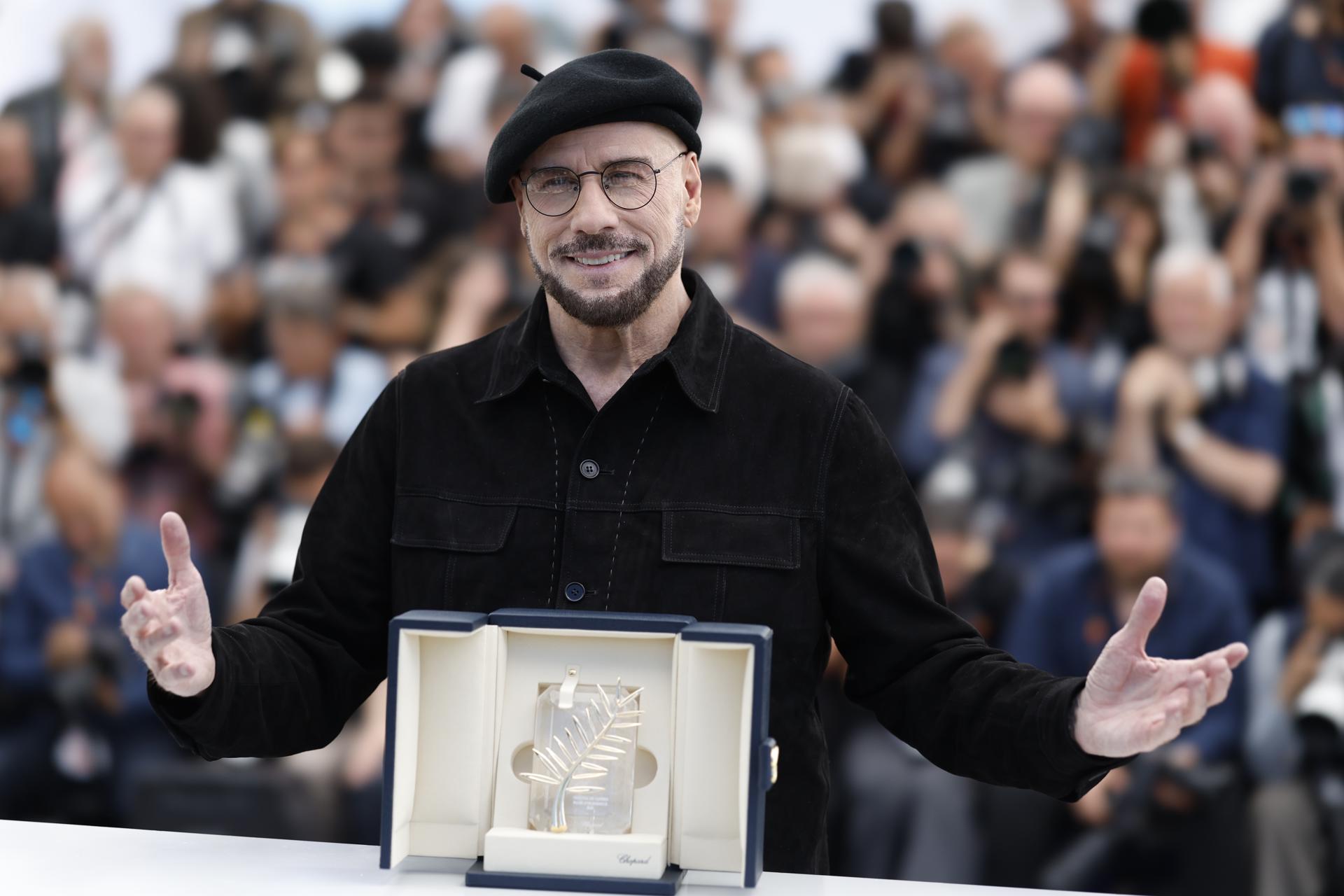 Cannes sorprende al entregar una Palma de Oro de honor a John Travolta por su trayectoria en el cine