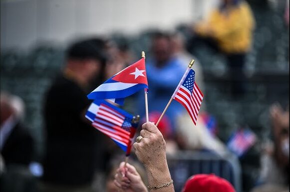 Exilio cubano celebra la imputación de Raúl Castro: 