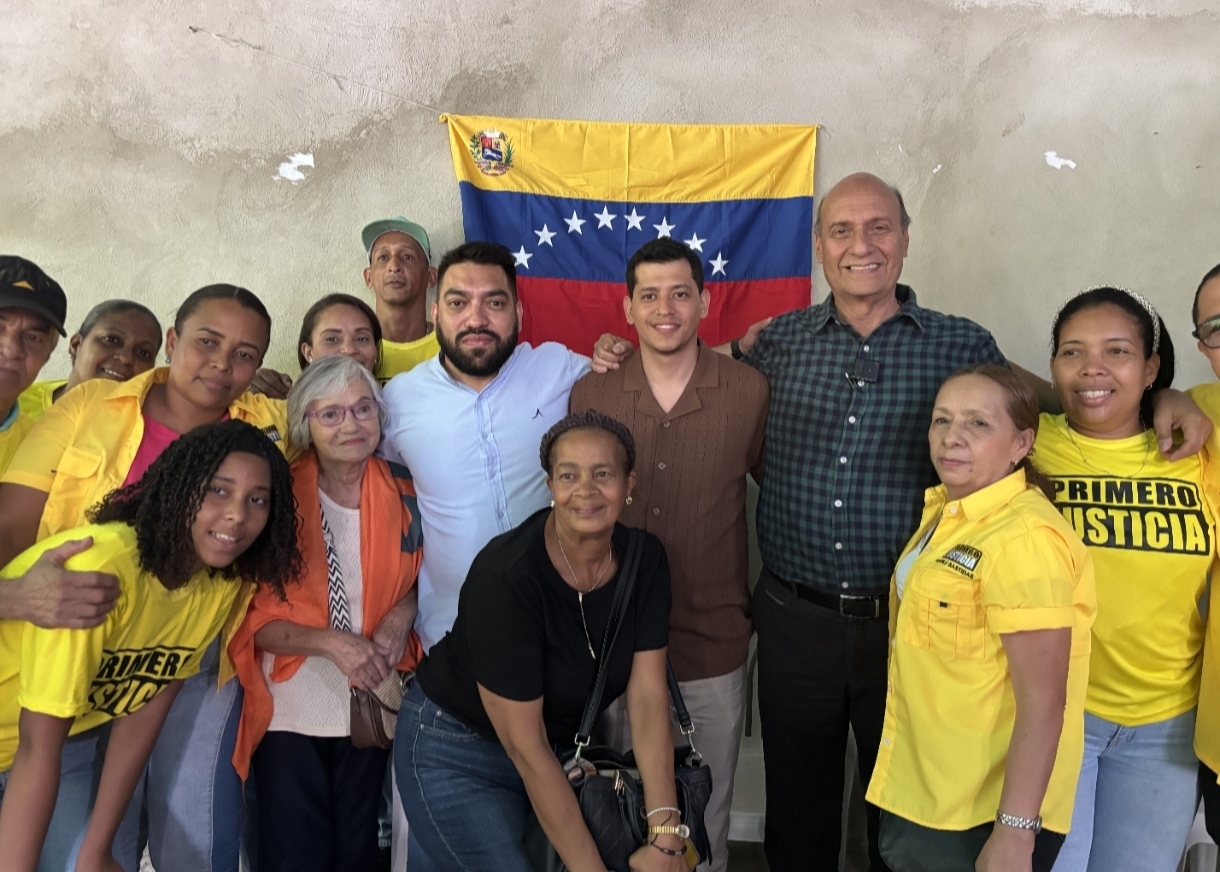 Plataforma Unitaria debatió sobre la crisis institucional y libertad de expresión durante asamblea en Caucagüita