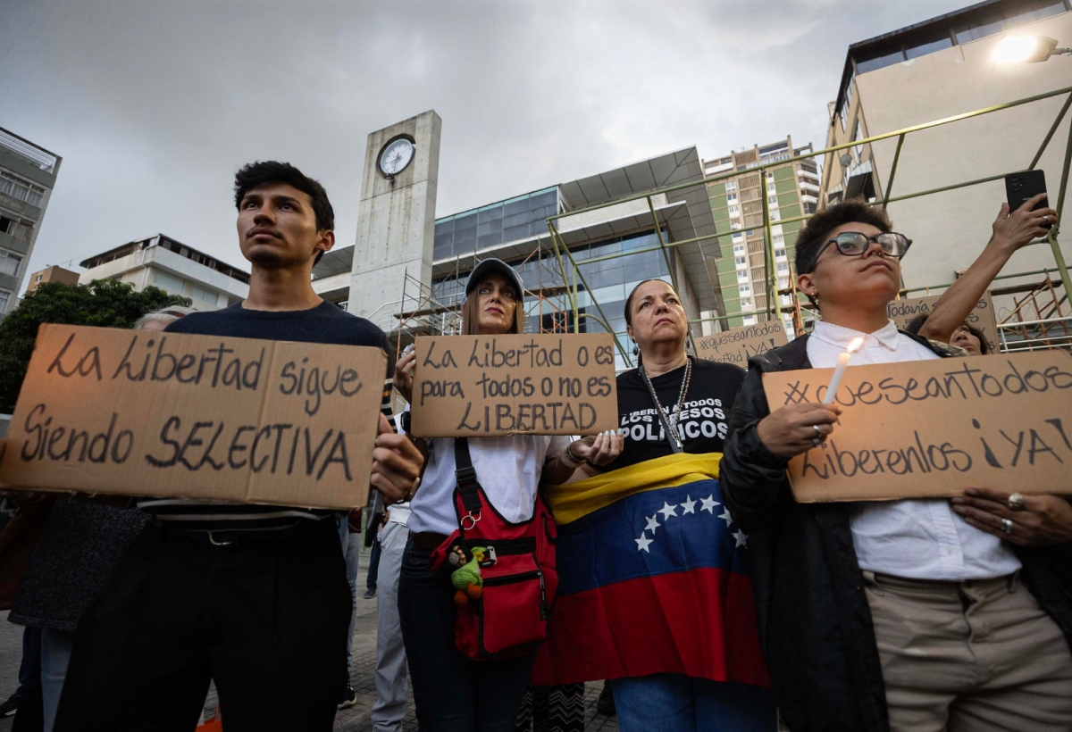 Protestaron en Caricuao en rechazo a las muertes de Carmen Teresa Navas y su hijo: 
