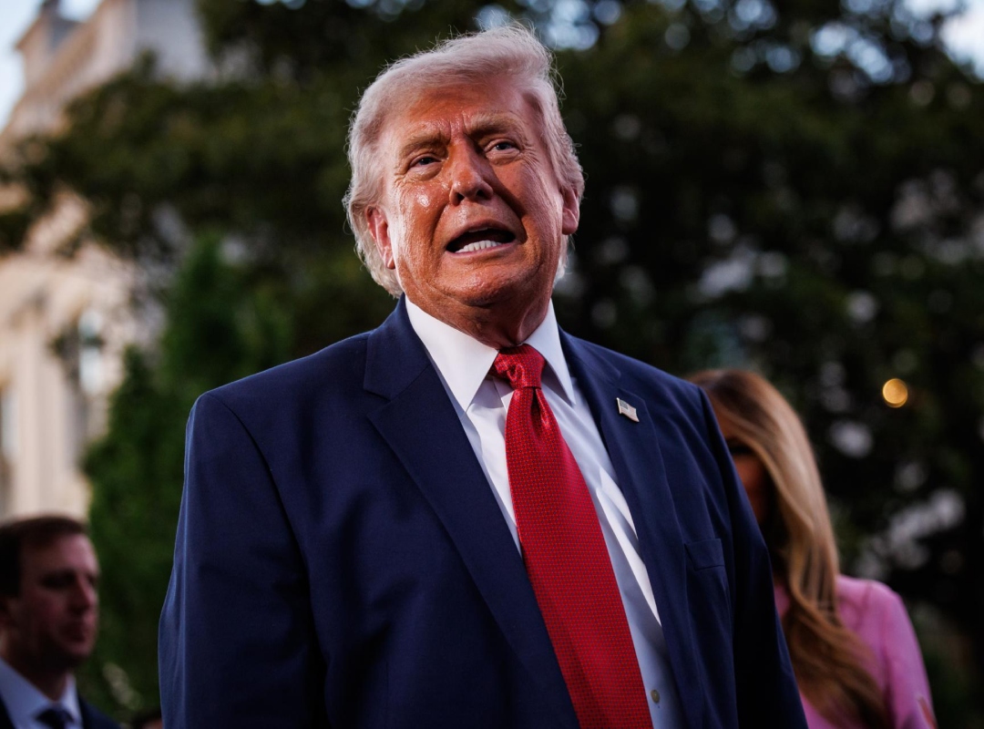 Trump vuelve a confrontar a republicanos que cuestionan su liderazgo político