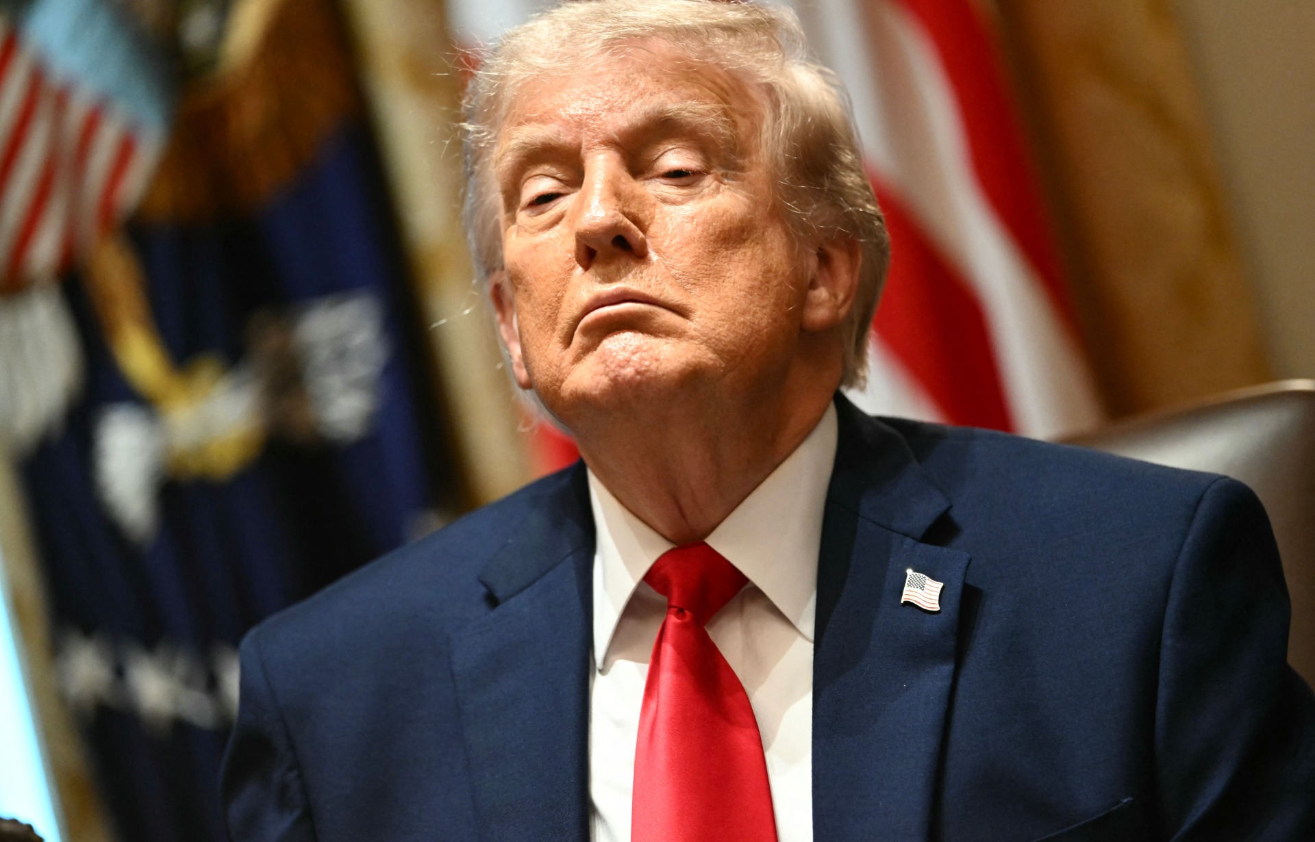 Trump se mantiene en excelente condición de salud", según médico presidencial