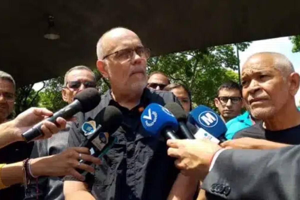 Gremio docente y universitario convoca a paro nacional para el 10 de junio