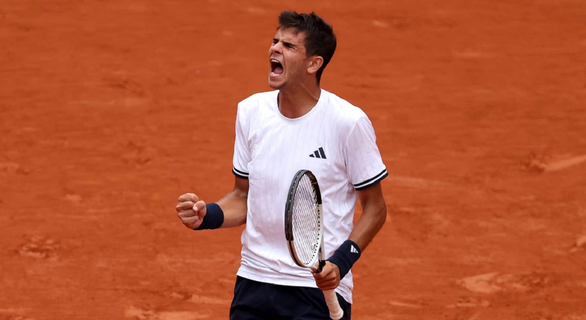 Jódar clasifica a los cuartos de final del Roland Garros