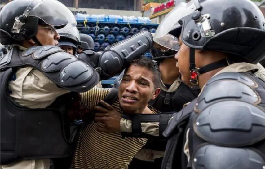 Cover image for ¿Perdónanos, supéralo y vente? Prohibido olvidar