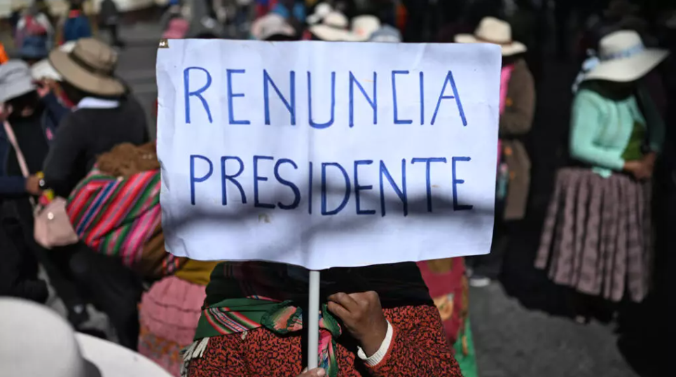 Protestas contra el presidente Rodrigo Paz se extienden por toda Bolivia y agravan el desabastecimiento