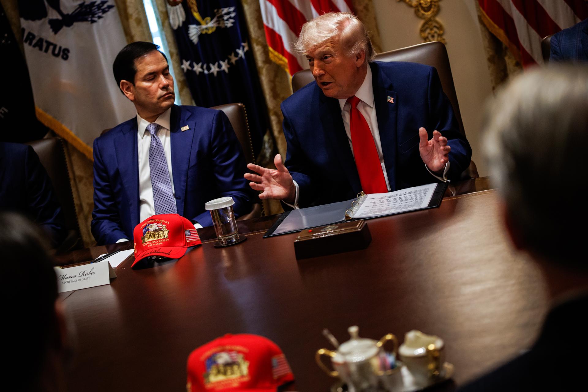 Trump le dijo a Netanyahu que está “jodidamente loco” por su ataque al Líbano