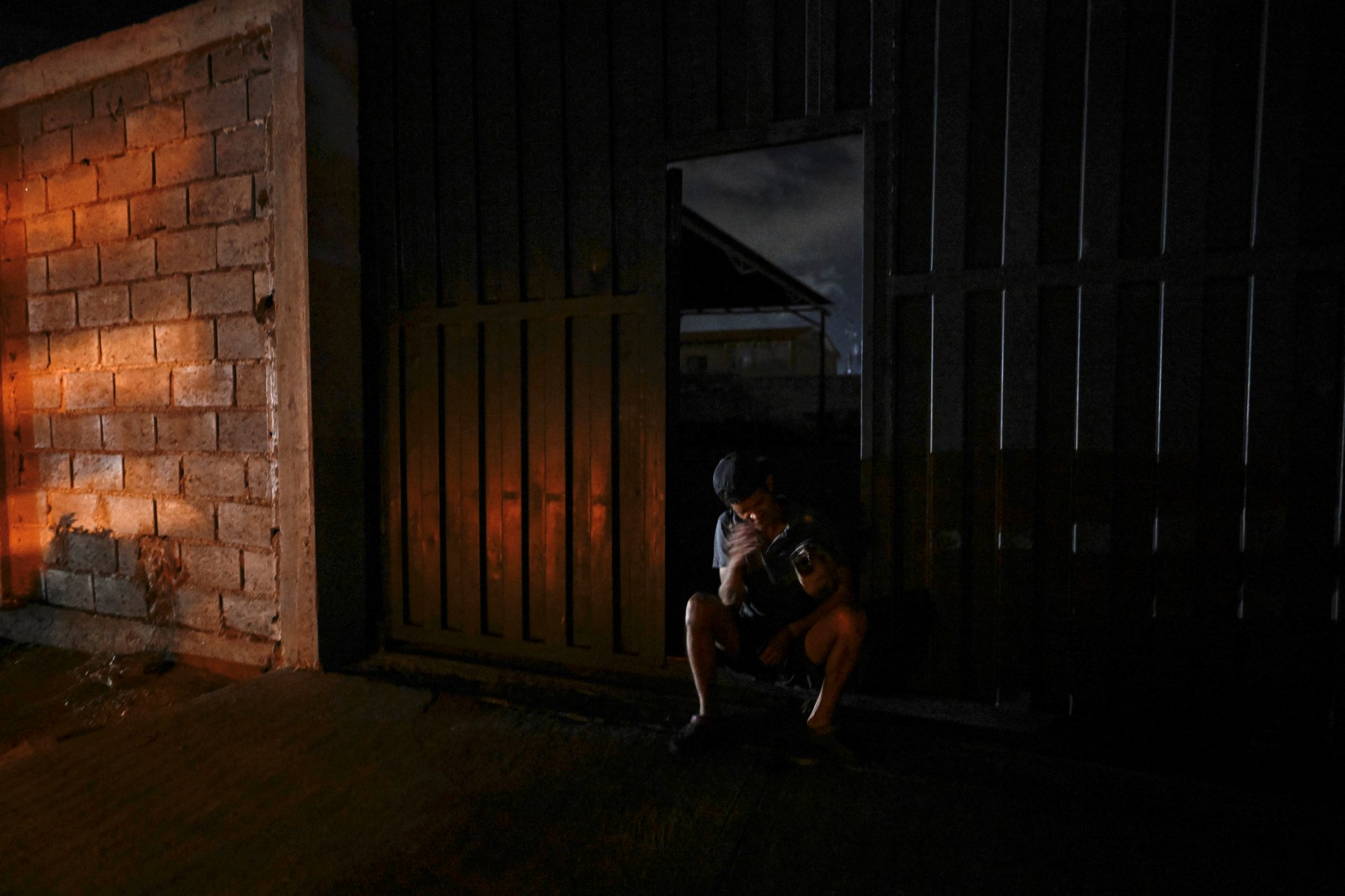 Niños y adolescentes tampoco escapan a los efectos de la crisis eléctrica