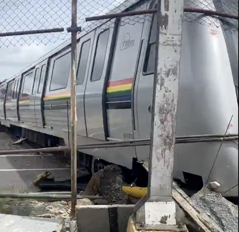 Tren del Metro de Caracas se descarriló en los patios de mantenimiento en Propatria