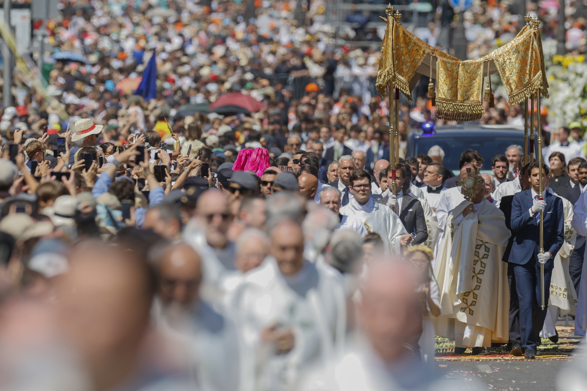 Papa León XIV congregó a más de un millón de fieles en Madri