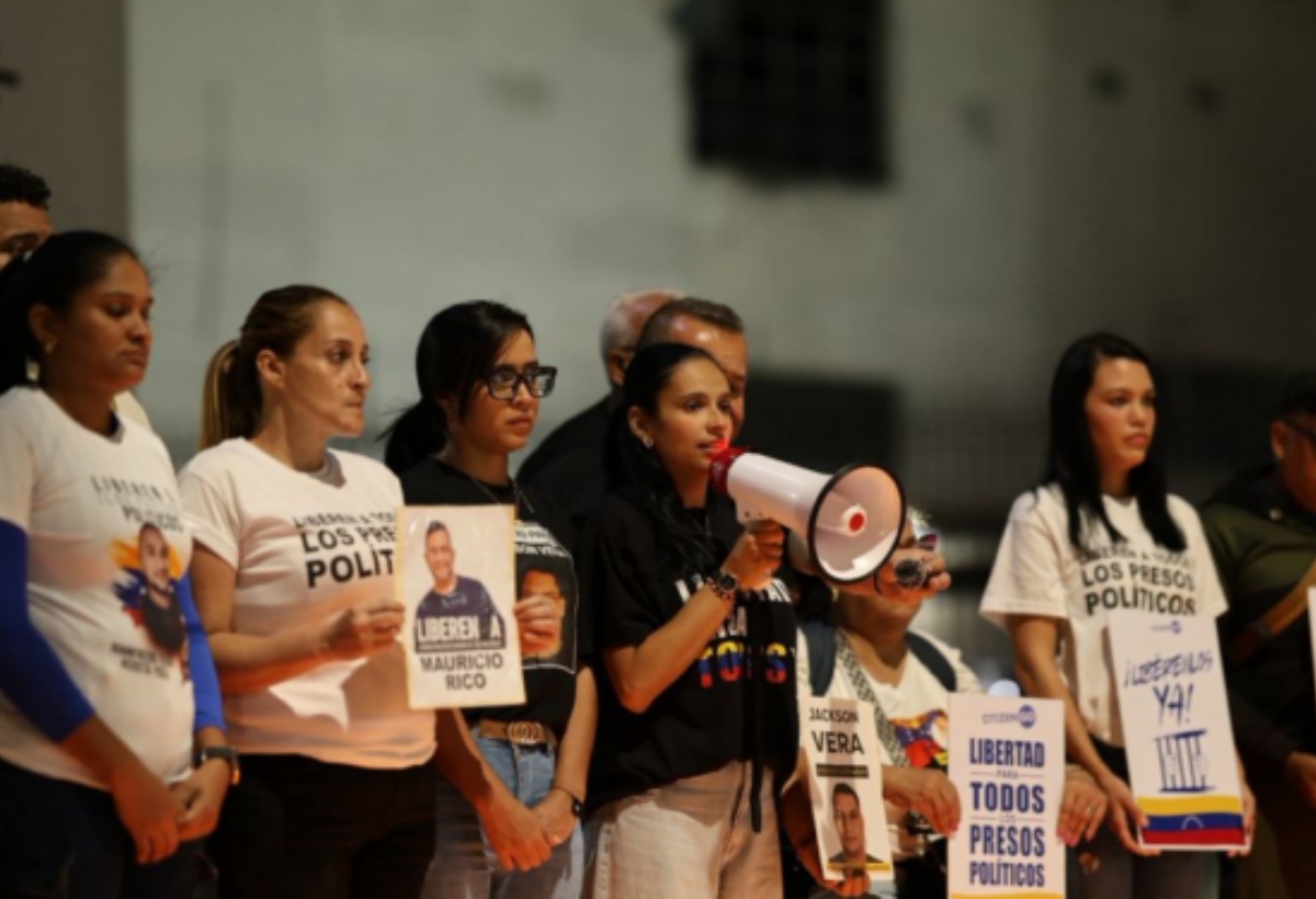 Familiares de presos políticos cumplieron 150 días de vigilia frente a El Helicoide exigiendo liberaciones