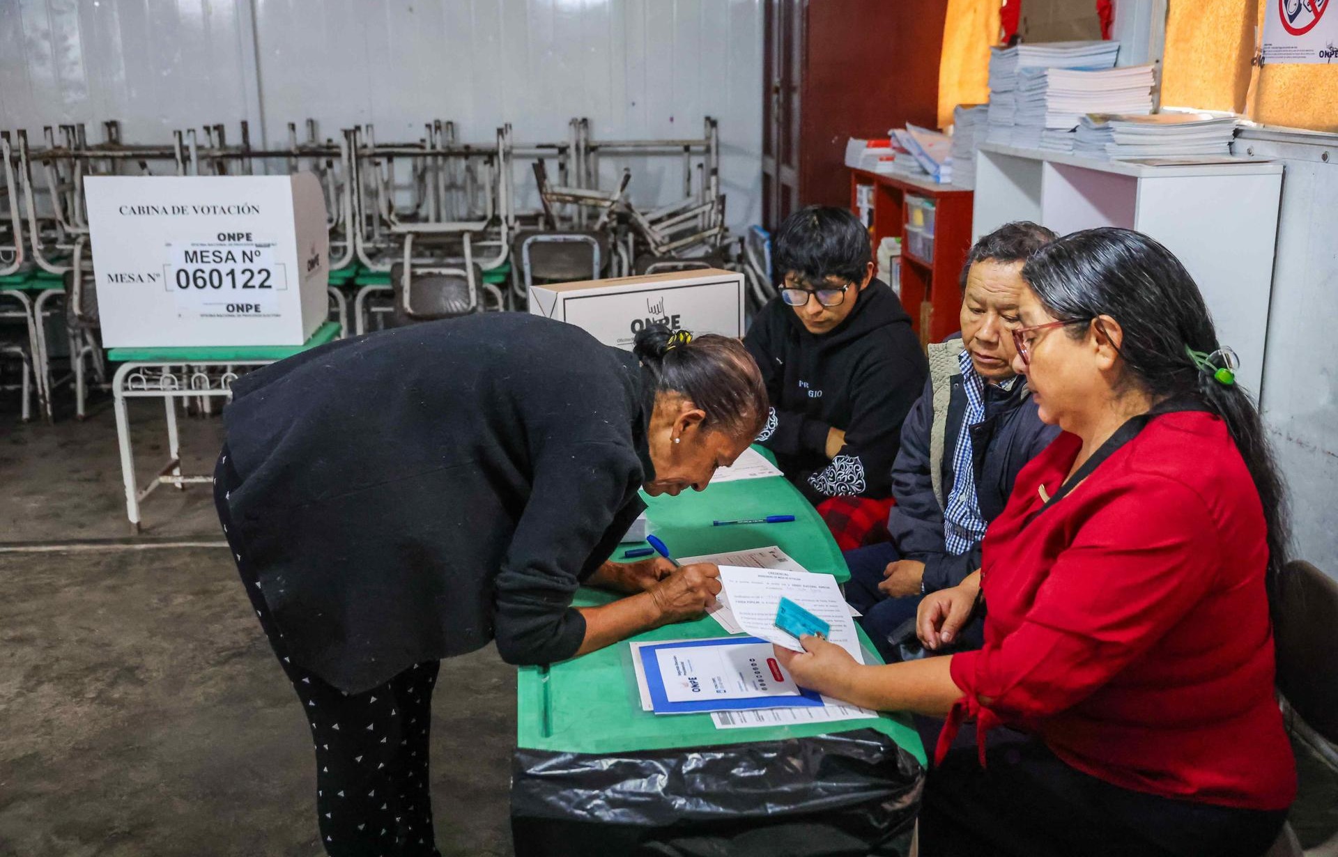 Elecciones en Perú: segunda vuelta entre Fujimori y Sánchez 