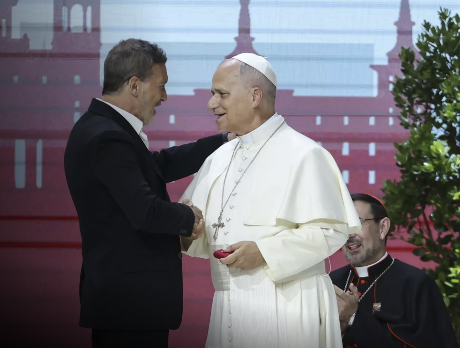 El emotivo discurso de Antonio Banderas ante el Pa