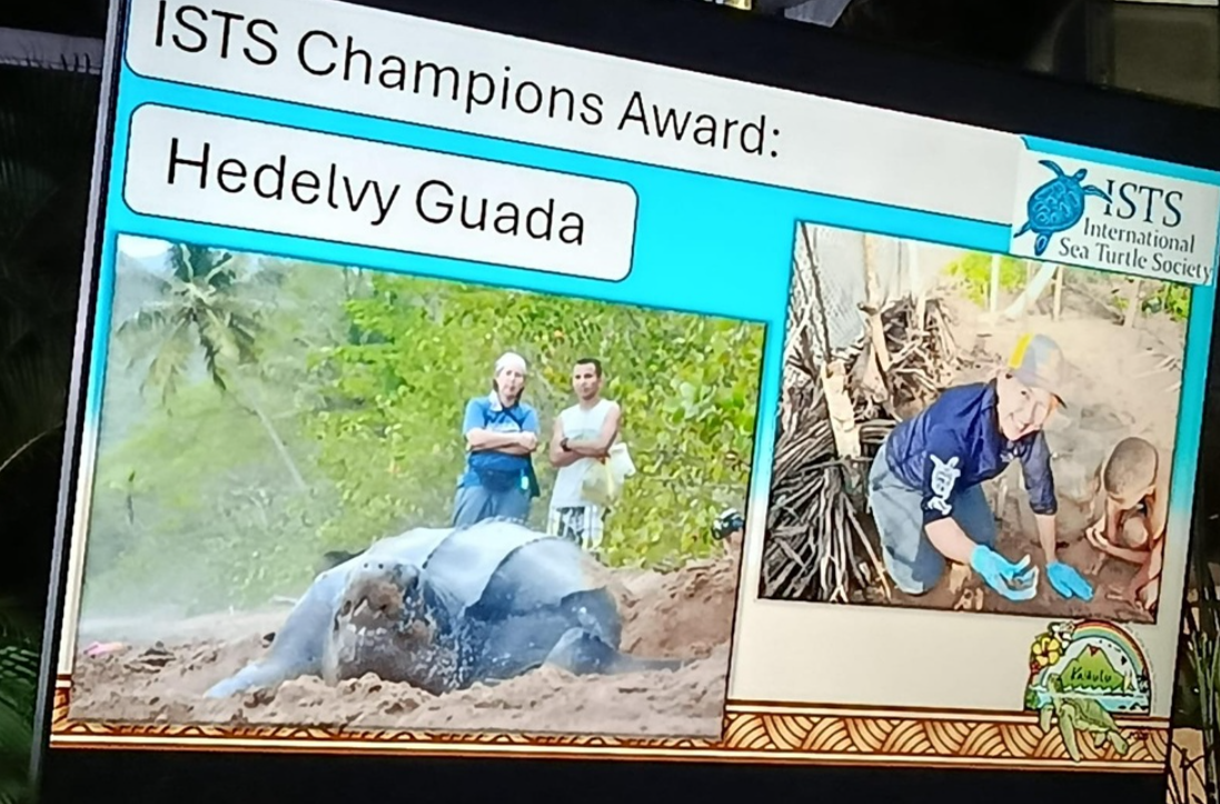 La investigadora venezolana Hedelvy Guada recibe g