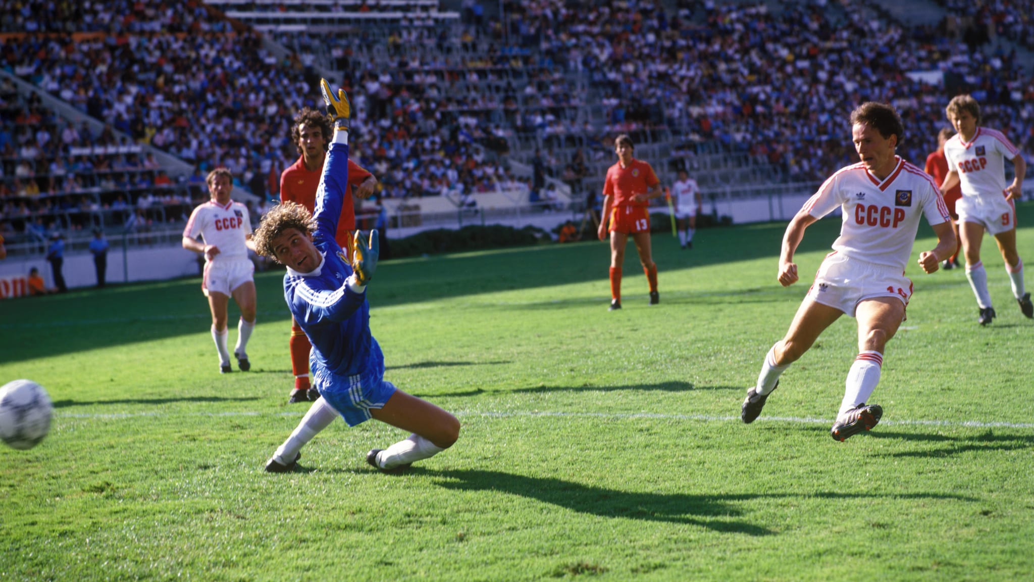Bélgica vs Unión Soviética: la Batalla del Nou Camp de León