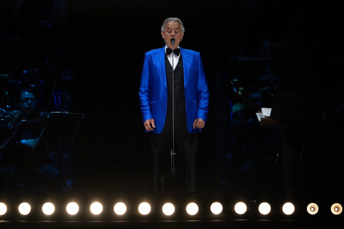 Andrea Bocelli y Ejae estrenan otro himno mundialista
