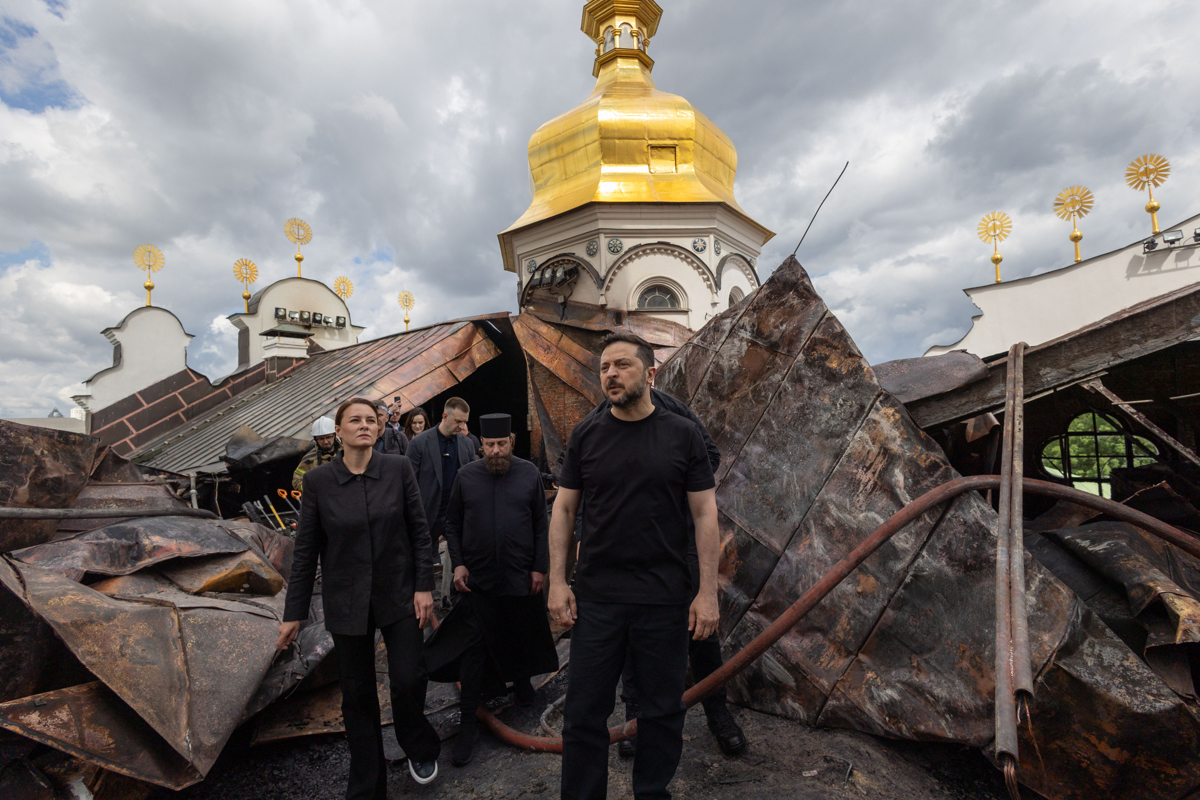 Rusia recrudece su guerra a los museos y golpea en un día cinco símbolos del patrimonio cultural ucraniano