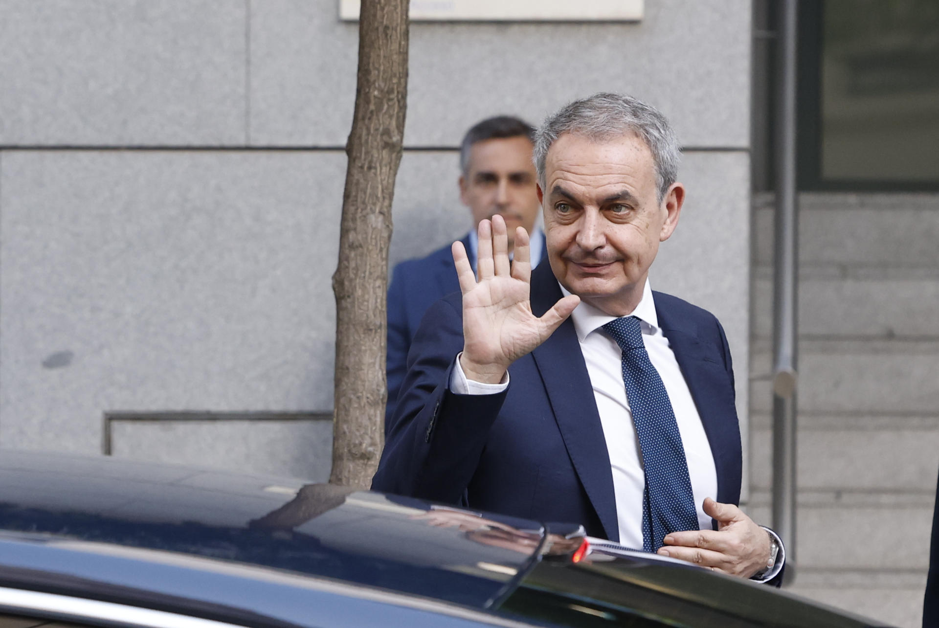 Zapatero admitió pagos del entorno venezolano a sus hijas pero los desvincula de Plus Ultra