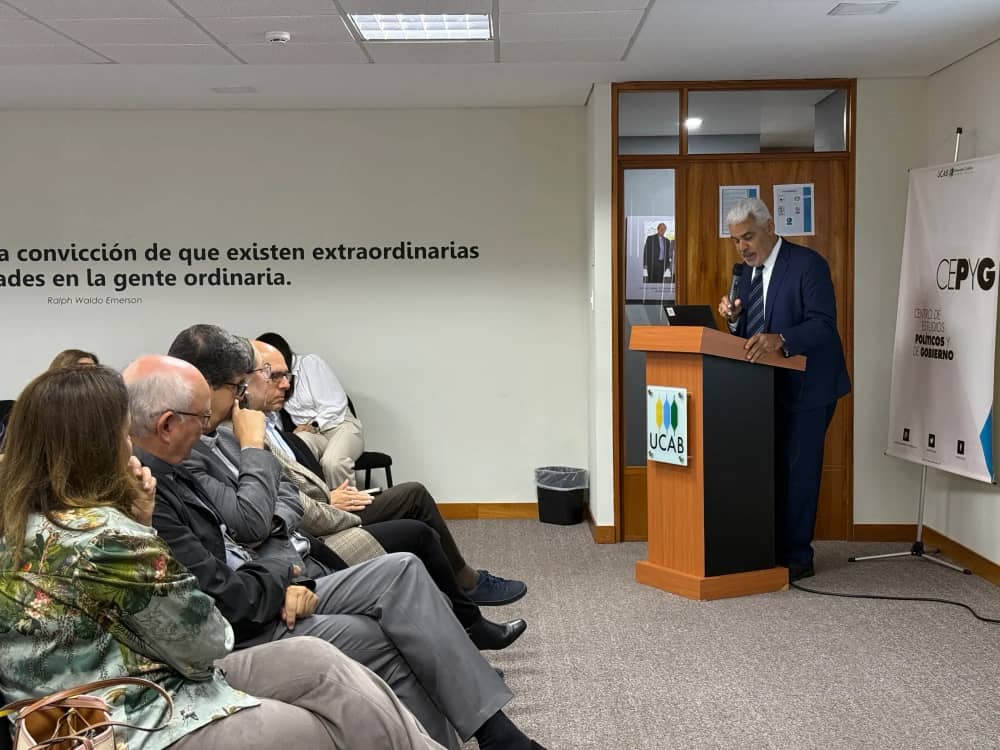 Economía más estable y sin democratización: el escenario de Venezuela en 2026