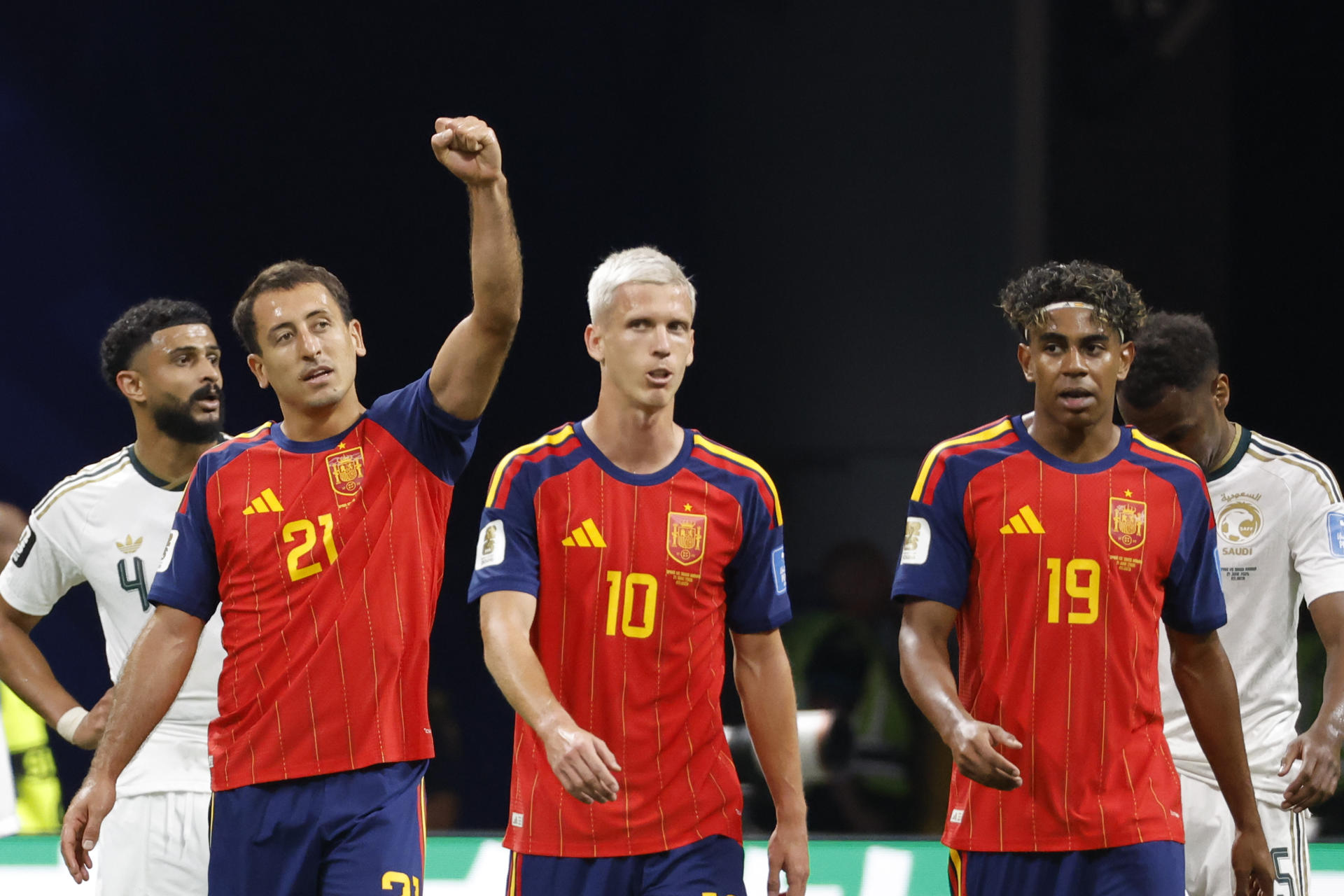 España recupera el gol ante Arabia Saudita y se encarrila para clasificar a la siguiente ronda