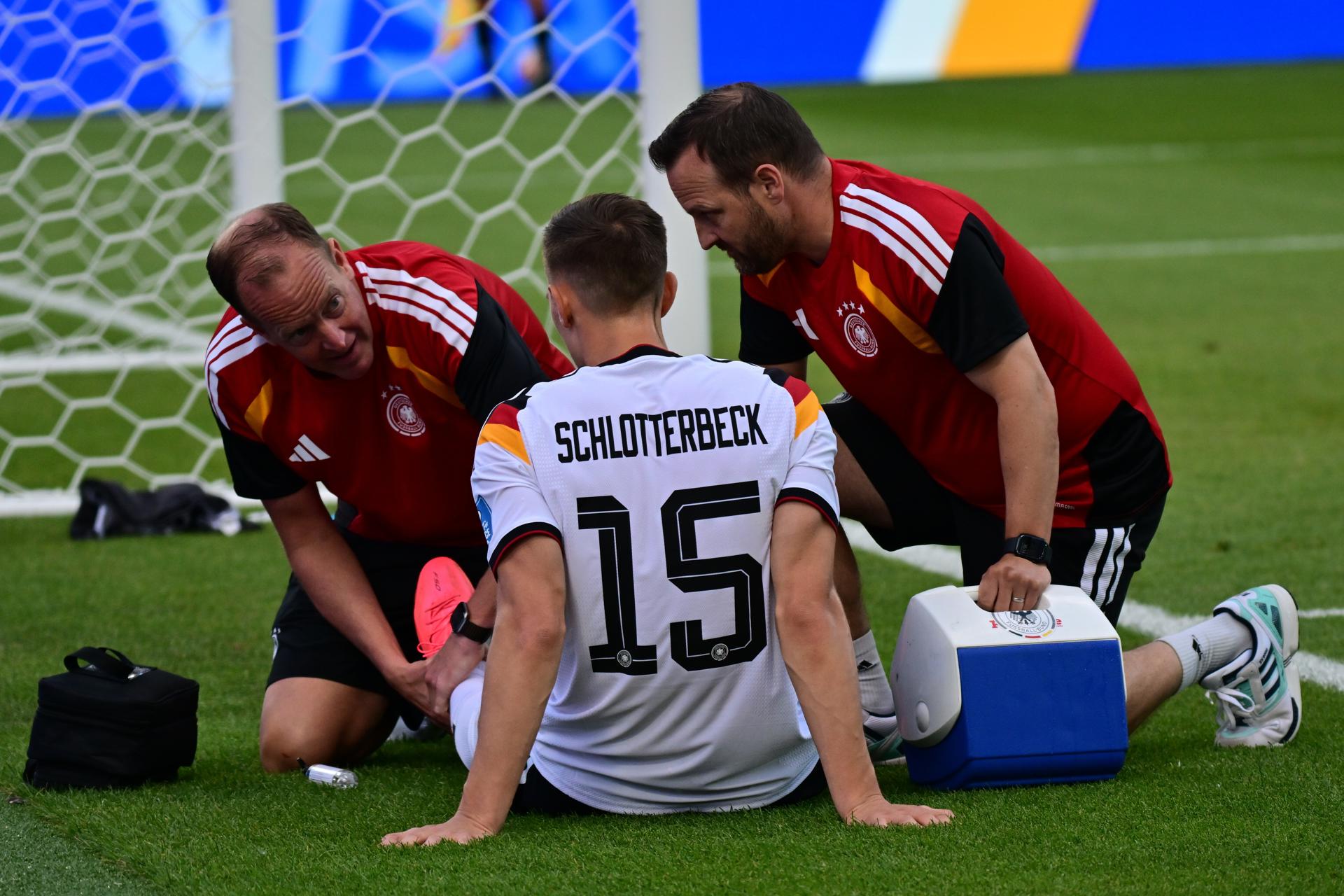 Alemania pierde a Nico Schlotterbeck por el resto del Mundial
