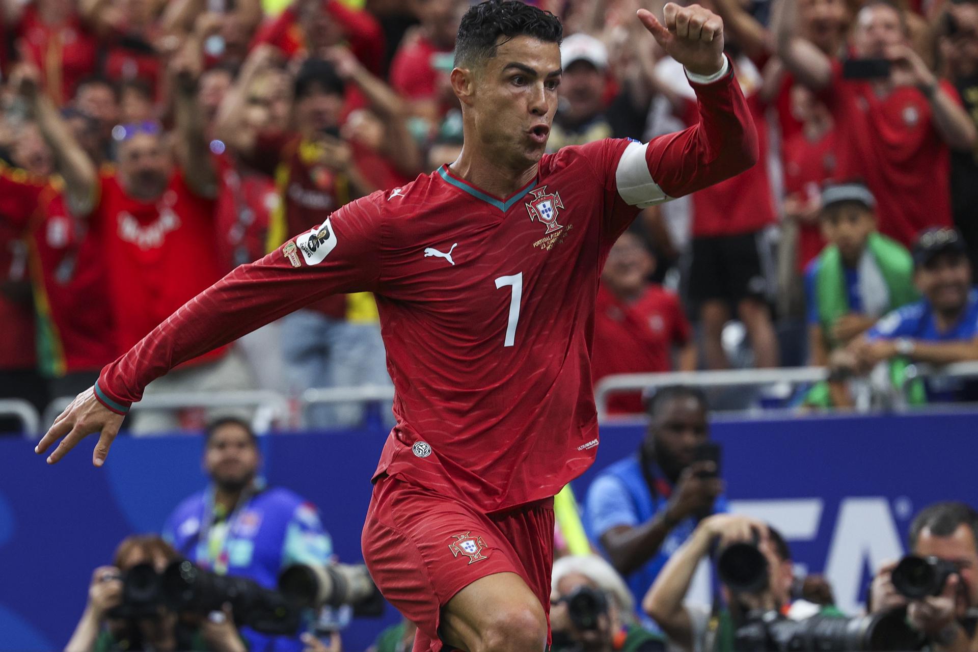Ronaldo establece récord con dos goles y Portugal arrolla a Uzbekistán 5-0