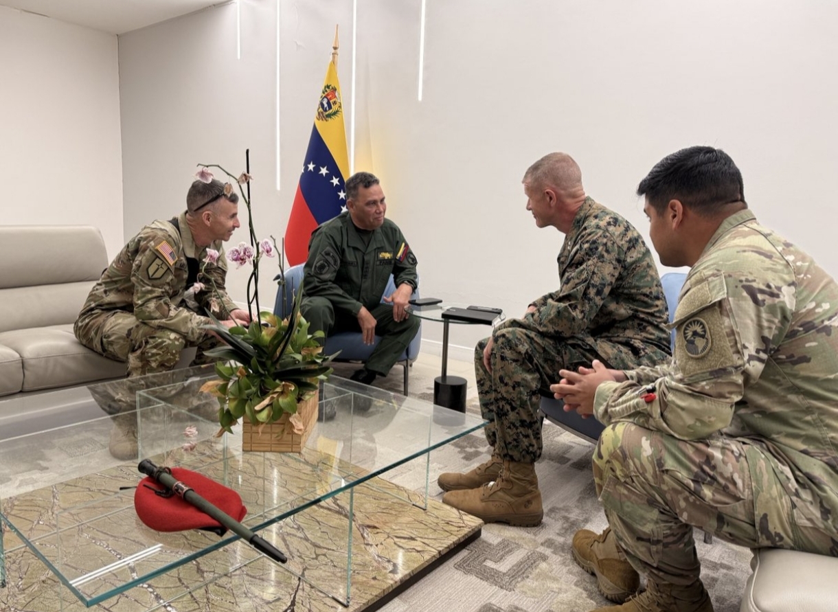 El Comando Sur evalúa condiciones operativas del Aeropuerto de Maiquetía
