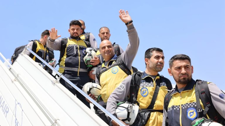 Siria despliega su primera misión histórica de rescate internacional con destino a Venezuela