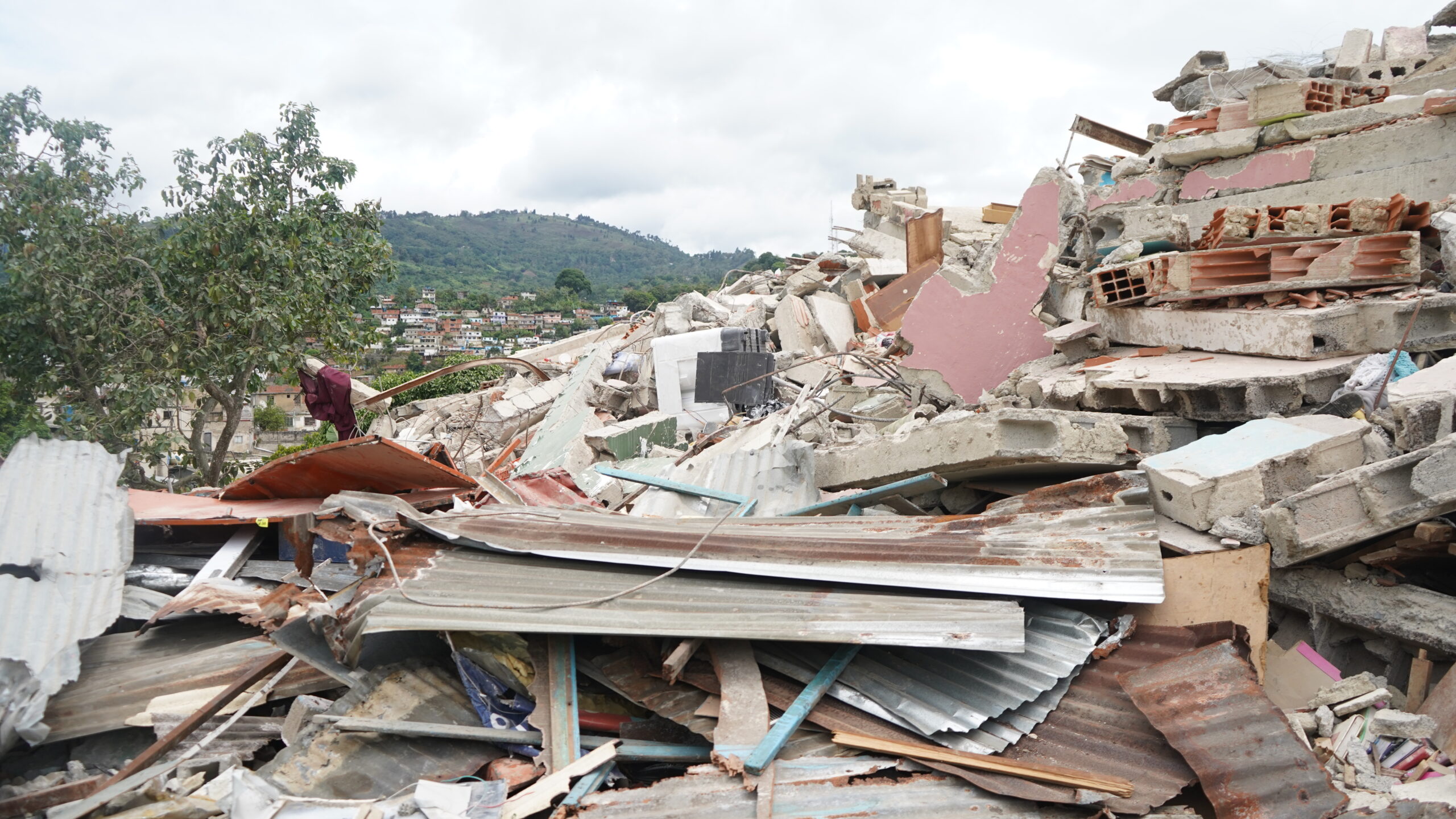 La tragedia también llegó a Carayaca: 