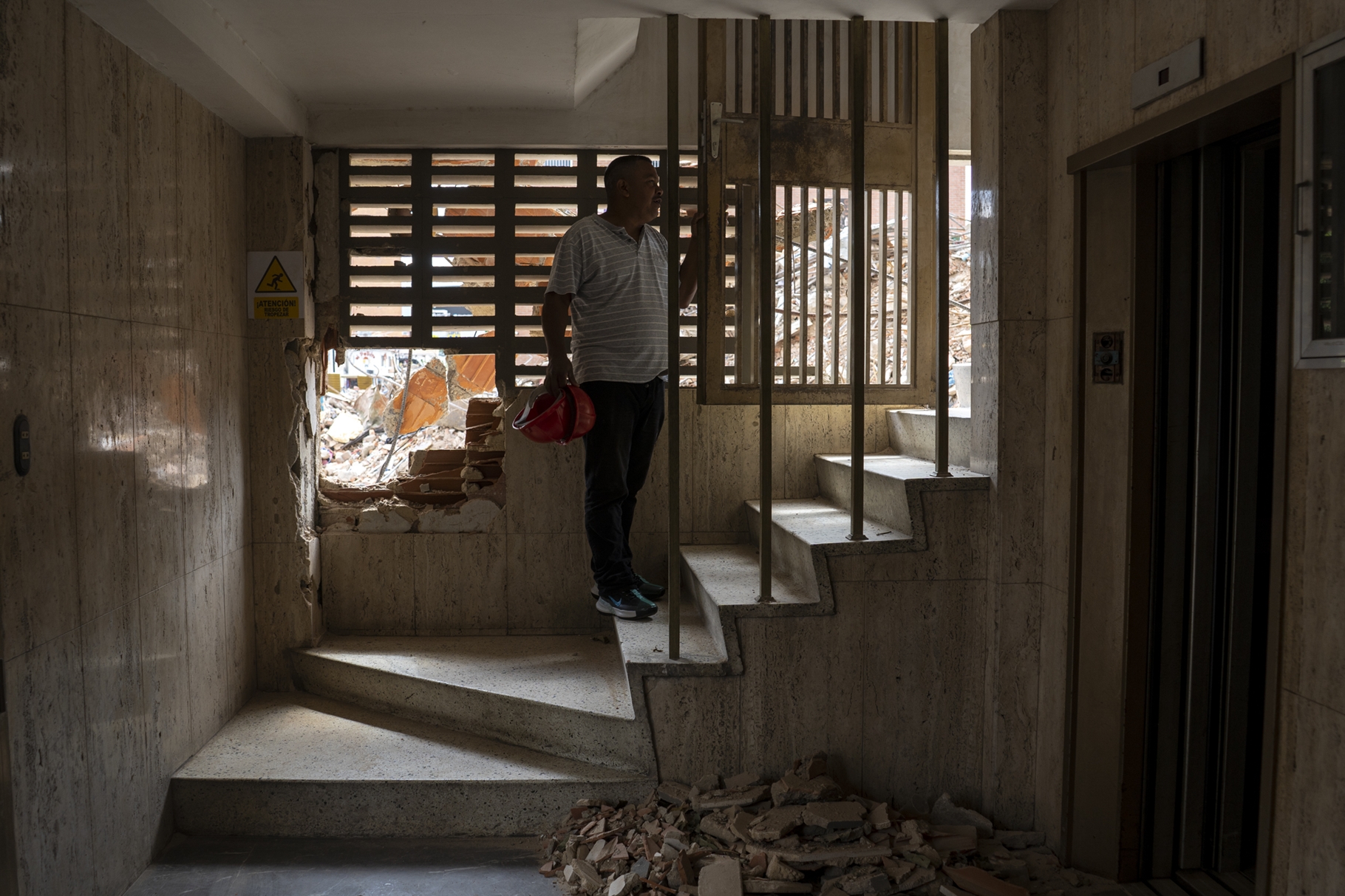 El hombre que arriesgó su vida para salvar a sus vecinos durante los terremotos en El Paraíso