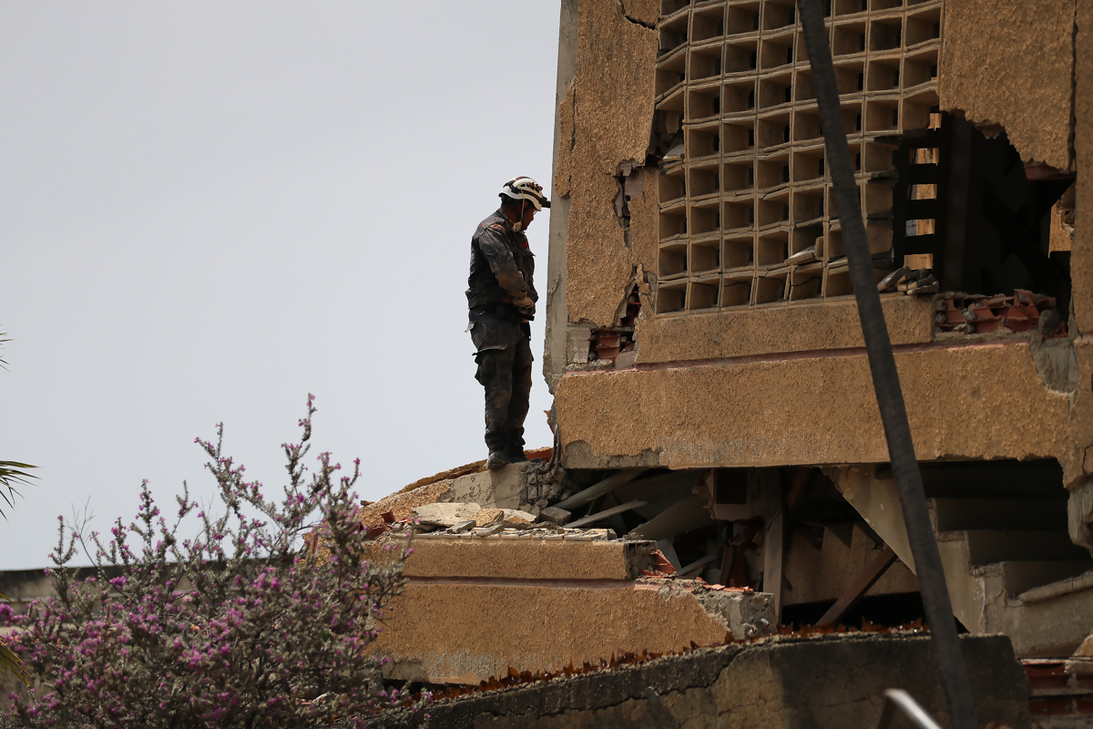 Hermanas sobrevivieron a la destrucción de su casa
