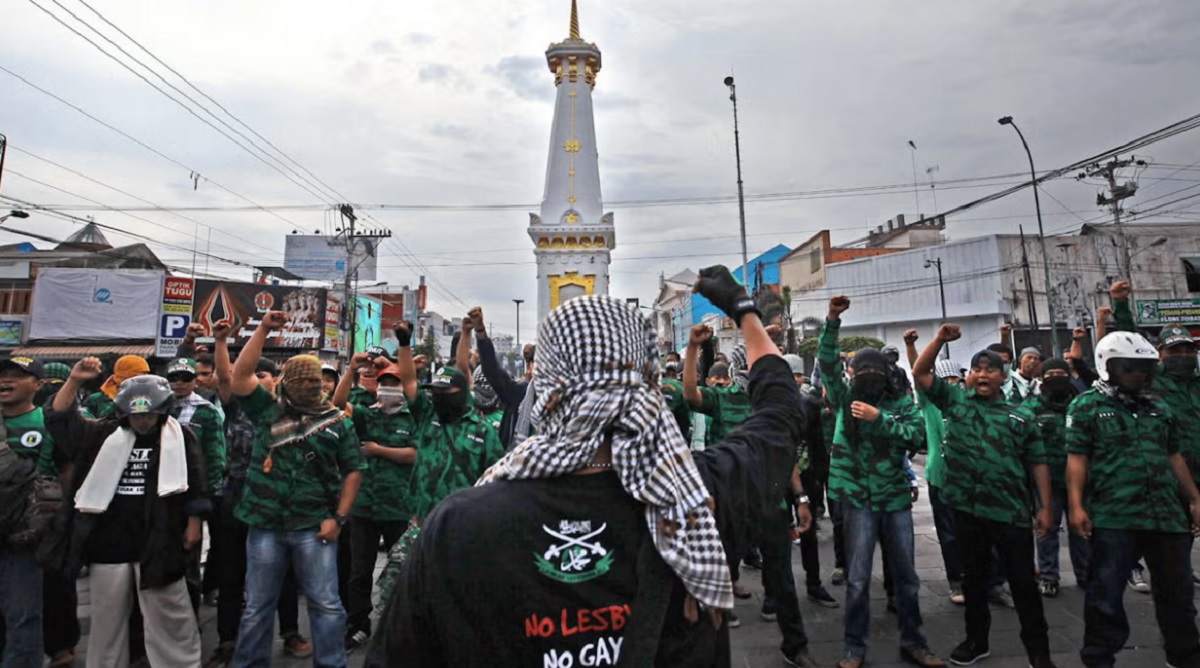 Indonesia planea enseñar doctrinas anti-LGBTIQ+ en recintos religiosos