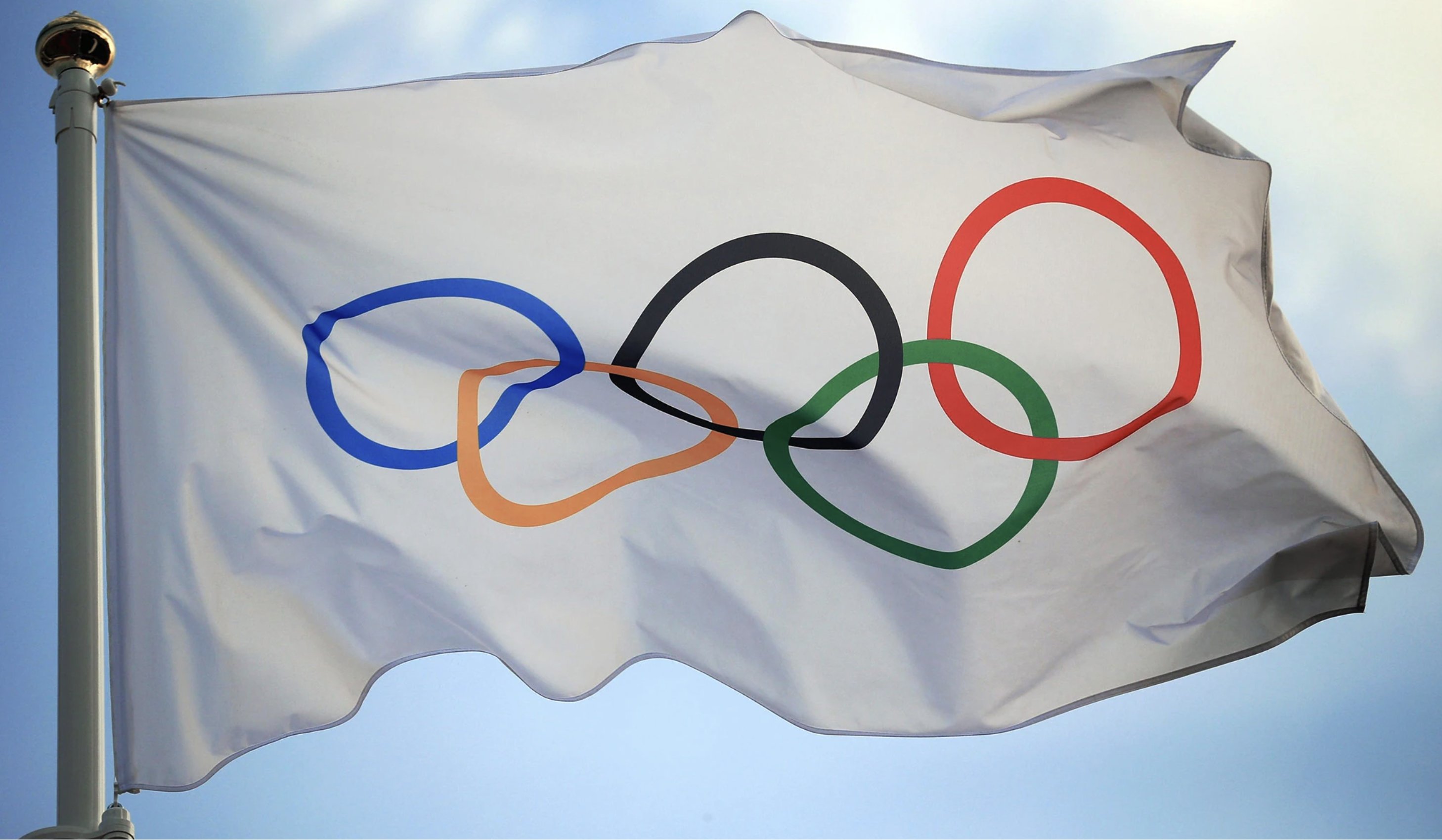 El COI levanta sanciones a los atletas rusos: competirán sin bandera ni himno