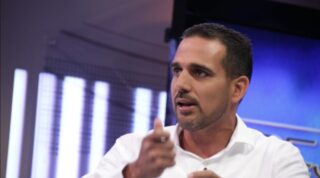 Gobernador de La Guaira: La mitad de los directores de la Gobernación fallecieron en los terremotos
