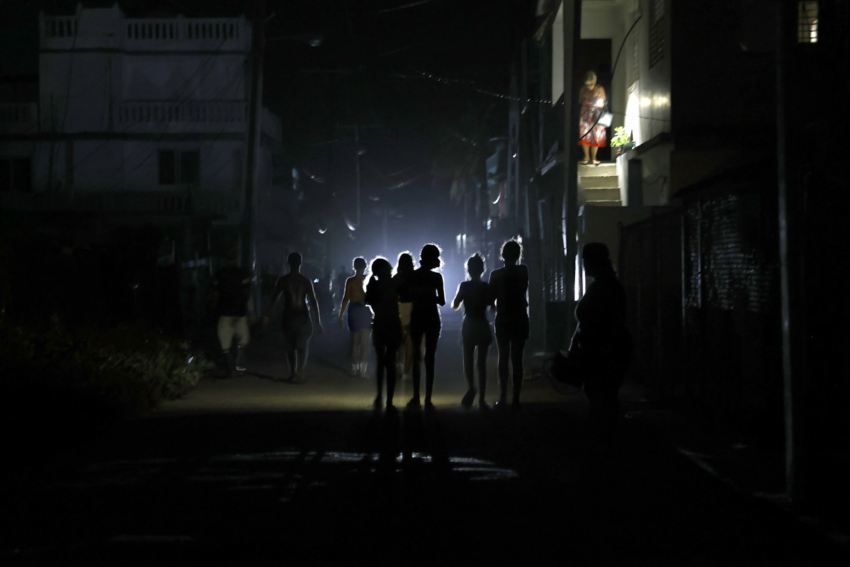 Cuba sufre un nuevo apagón nacional en medio del deterioro del sistema eléctrico