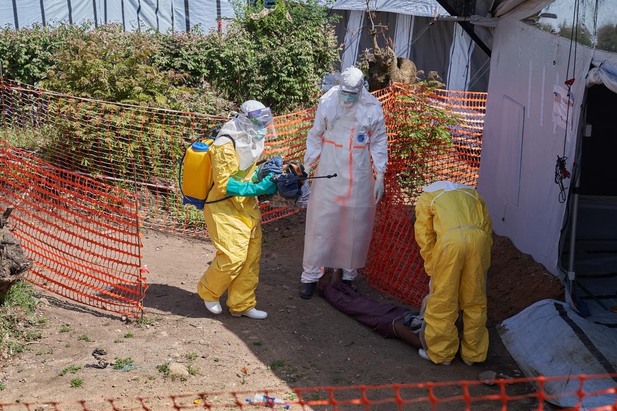 República Democrática del Congo reportó 864 muertes por brote de ébola