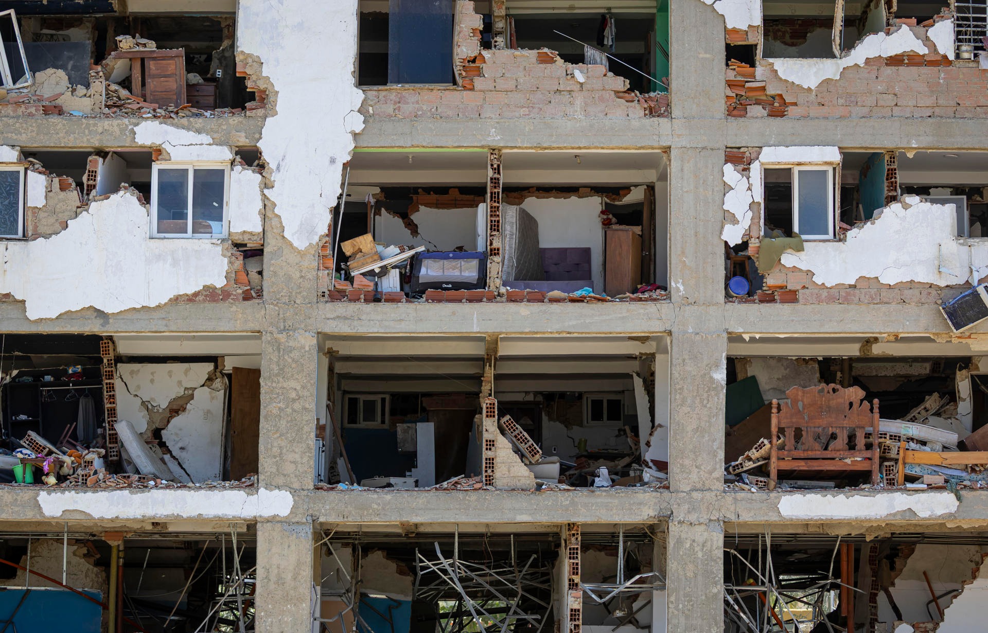 Gobierno asegura que ha inspeccionado más de 51.000 edificaciones tras el doble terremoto