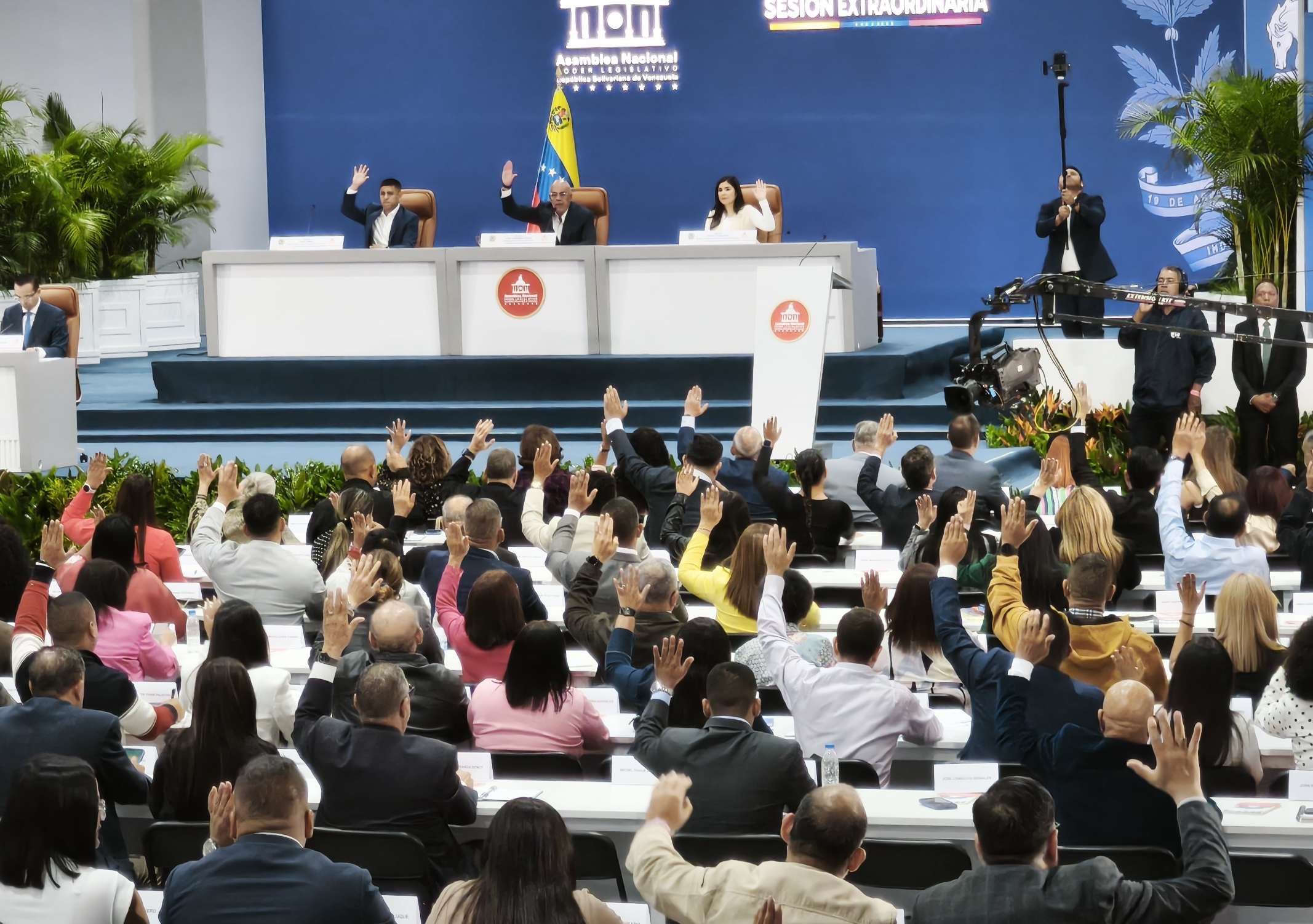 Asamblea Nacional inicia discusión de reforma del TSJ acordada en mesa de diálogo