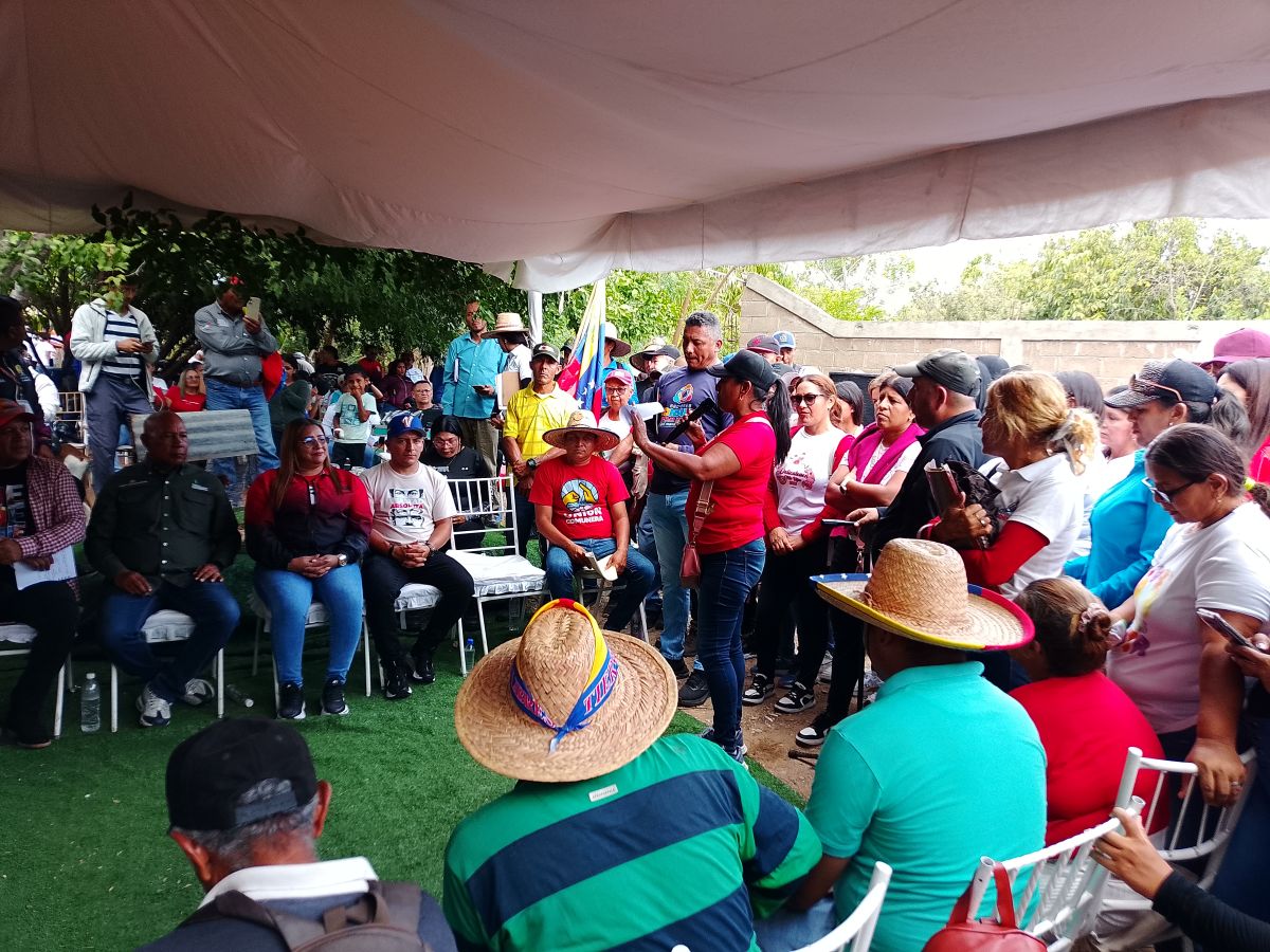 Habitantes de La Pastora cerraron la carretera Panamericana Lara-Trujillo por retrasos en el asfaltado
