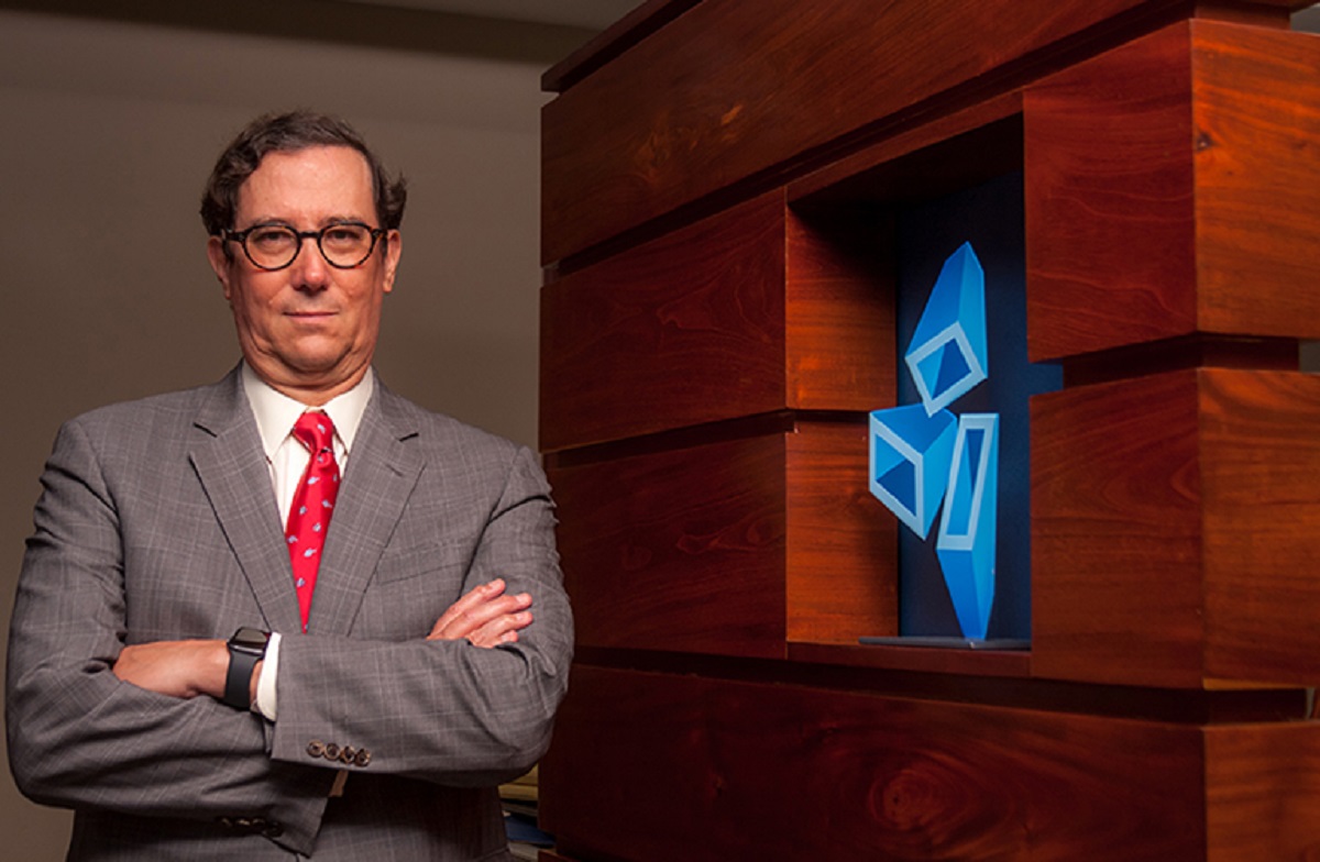 OVP celebra designación de Carlos Ayala Corao como presidente del Instituto Interamericano de Derechos Humanos