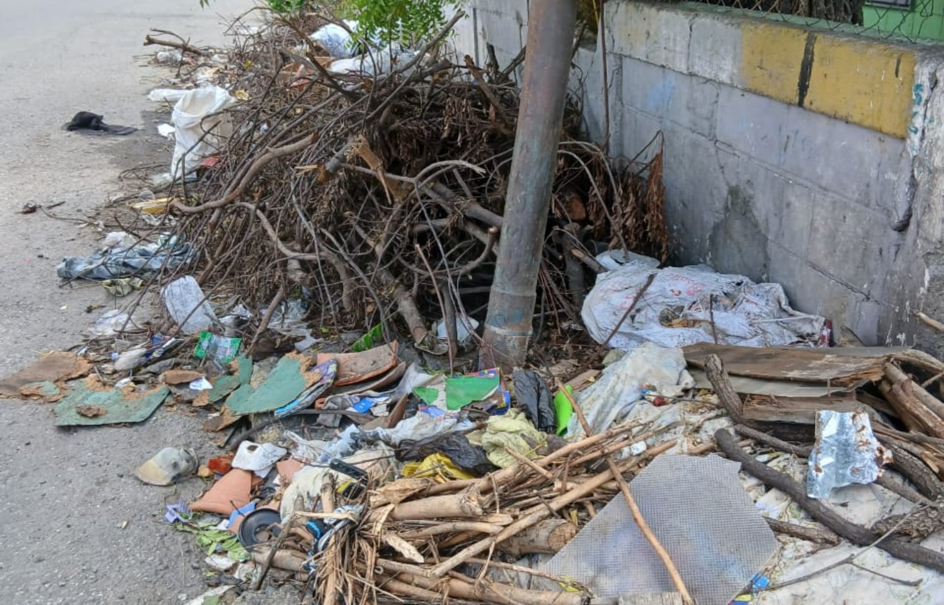 Denuncian abandono en comunidad de Barquisimeto | Jhon Romero