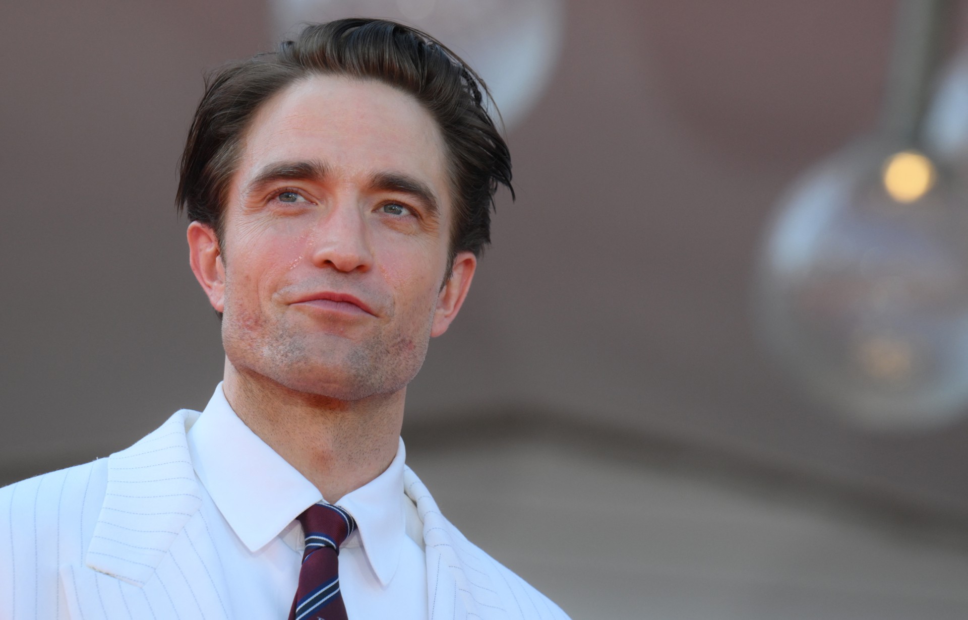 Robert Pattinson: "Desarrollas el instinto de sentir miedo ante algo y pensar que podría ser un error"