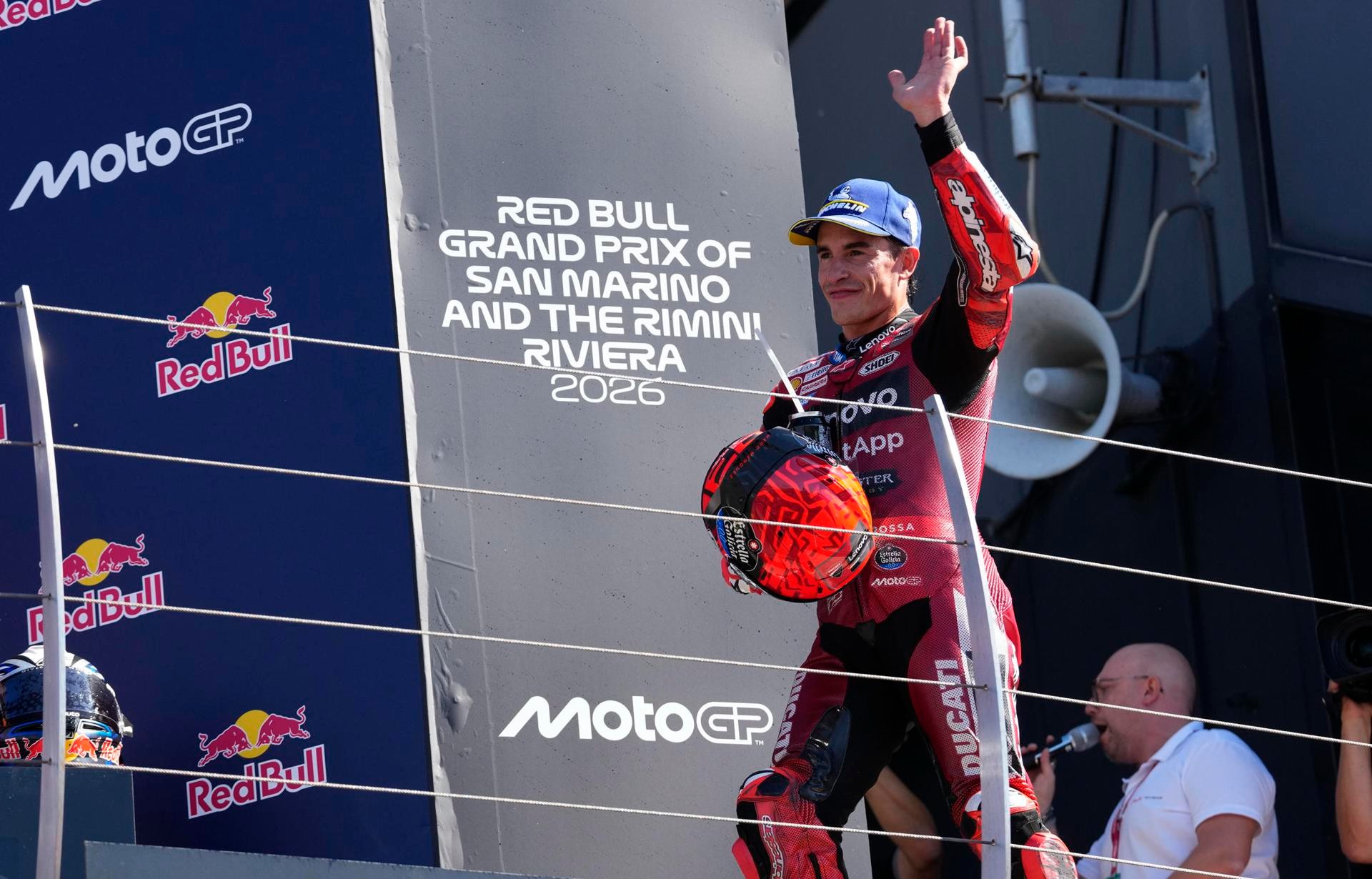 España logra un histórico pleno de victorias en el Gran Premio de San Marino