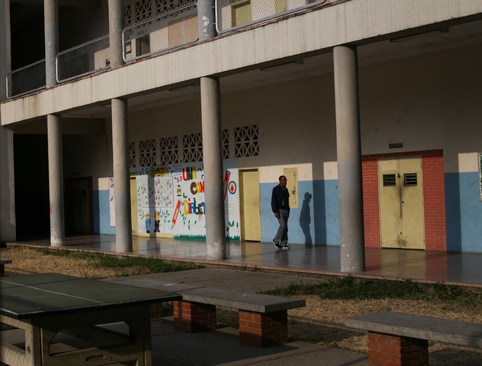 La ideación suicida no se genera por un solo factor