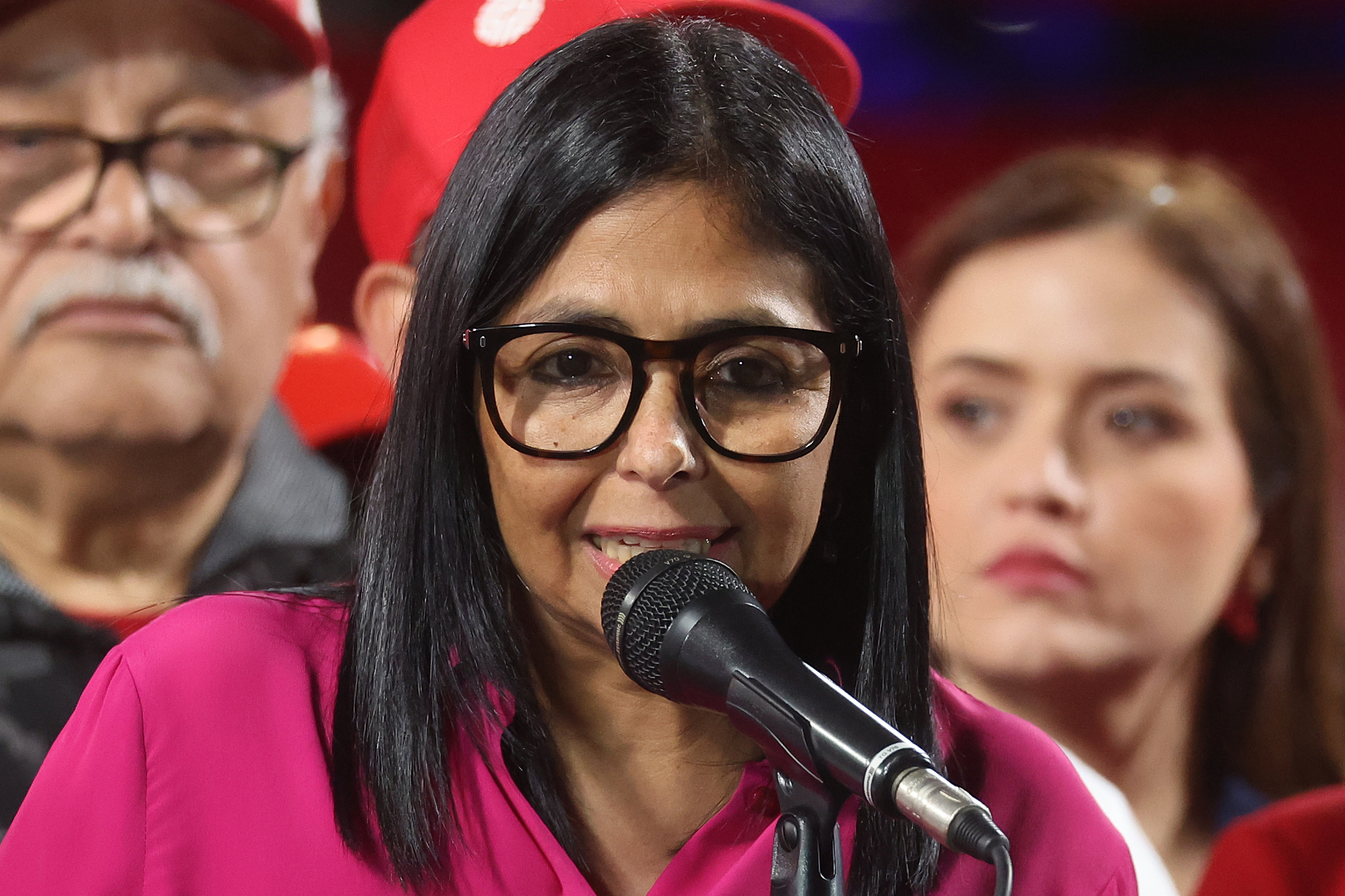 La dilación como estrategia: el margen de Delcy Rodríguez para seguir en el poder