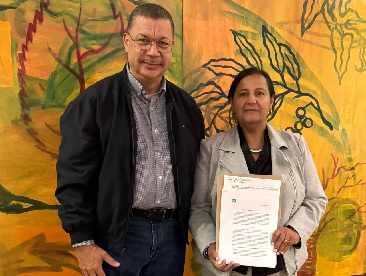 Simón Calzadilla propone a Dinorah Figuera debatir el presupuesto de 2027 en la AN de 2015