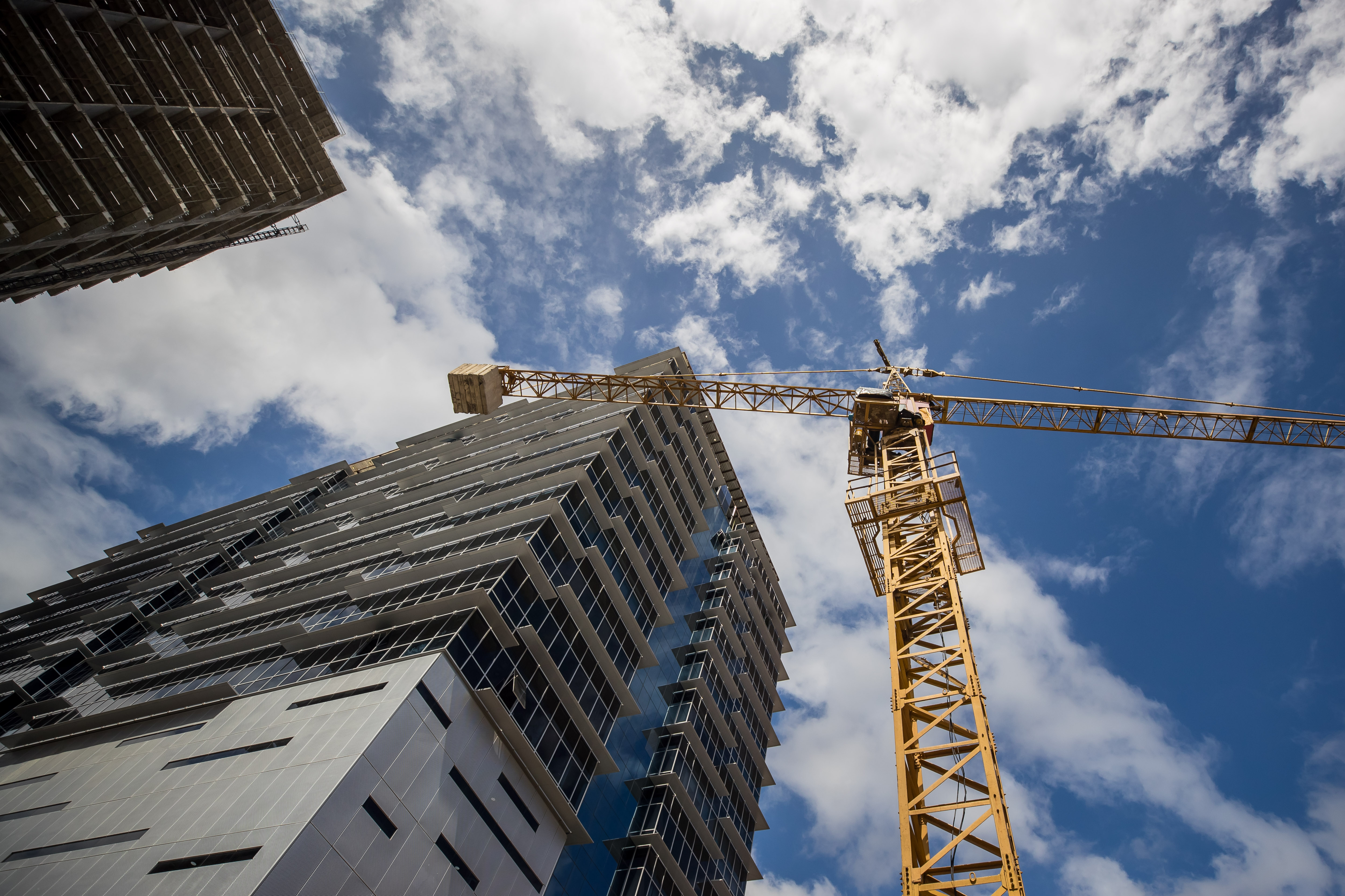Distrust slows down the Leasing Law