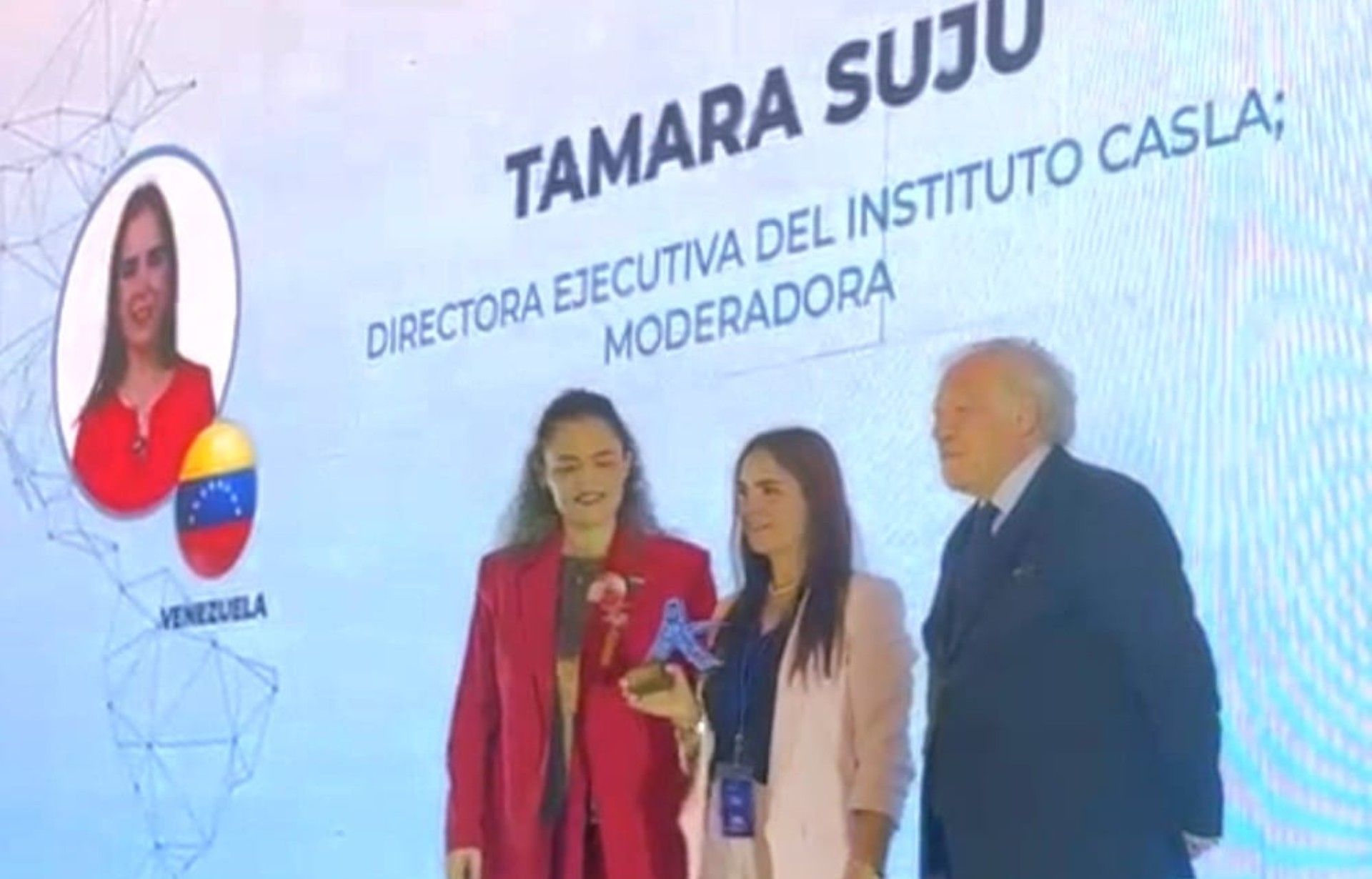 Tamara Sujú recibe en México el Premio Foro América Libre 2026 por su defensa de los derechos humanos