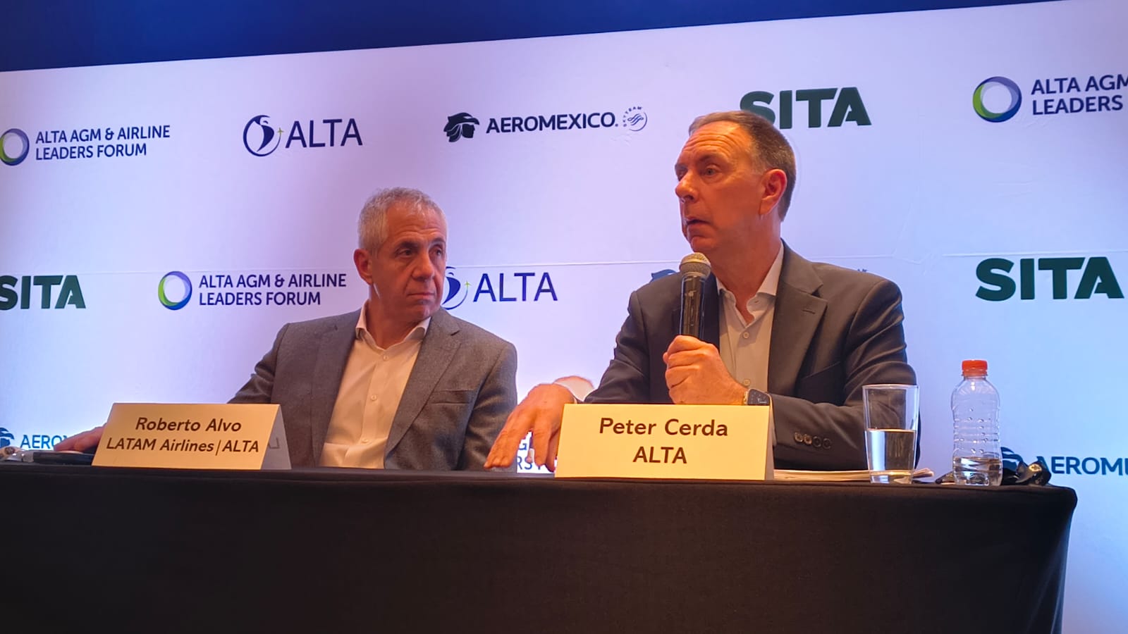 IATA’s proposal is intended to ensure that work is not limited to repairing earthquake damage | Katyuska Hernández